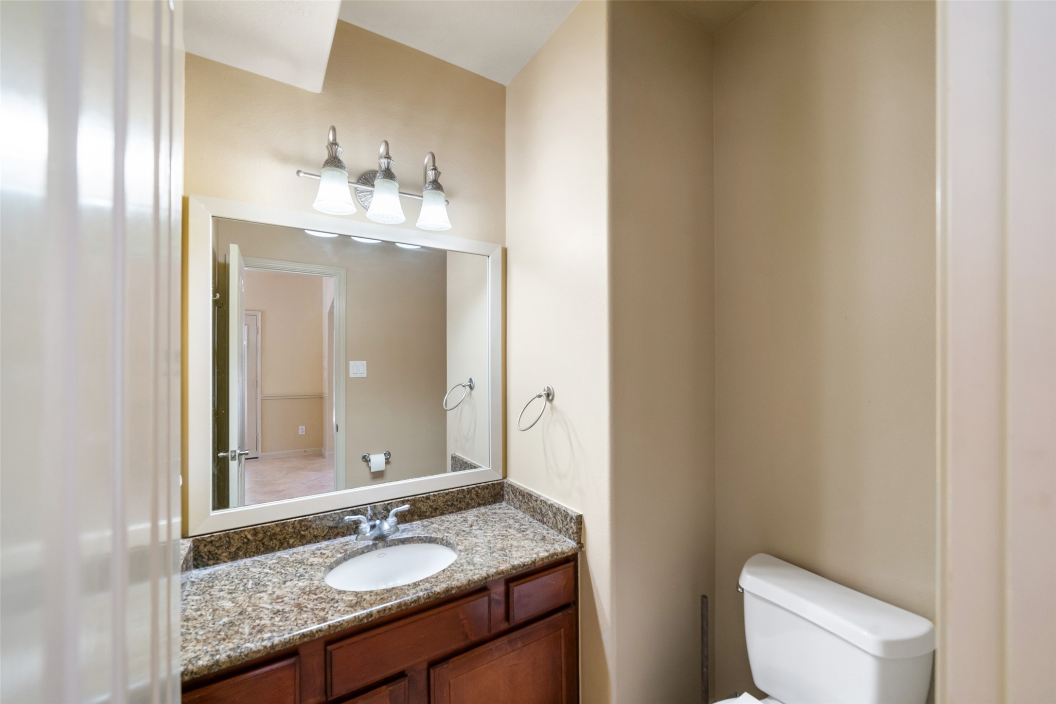 12210 Hallowed Oaks, Magnolia, TX 77354