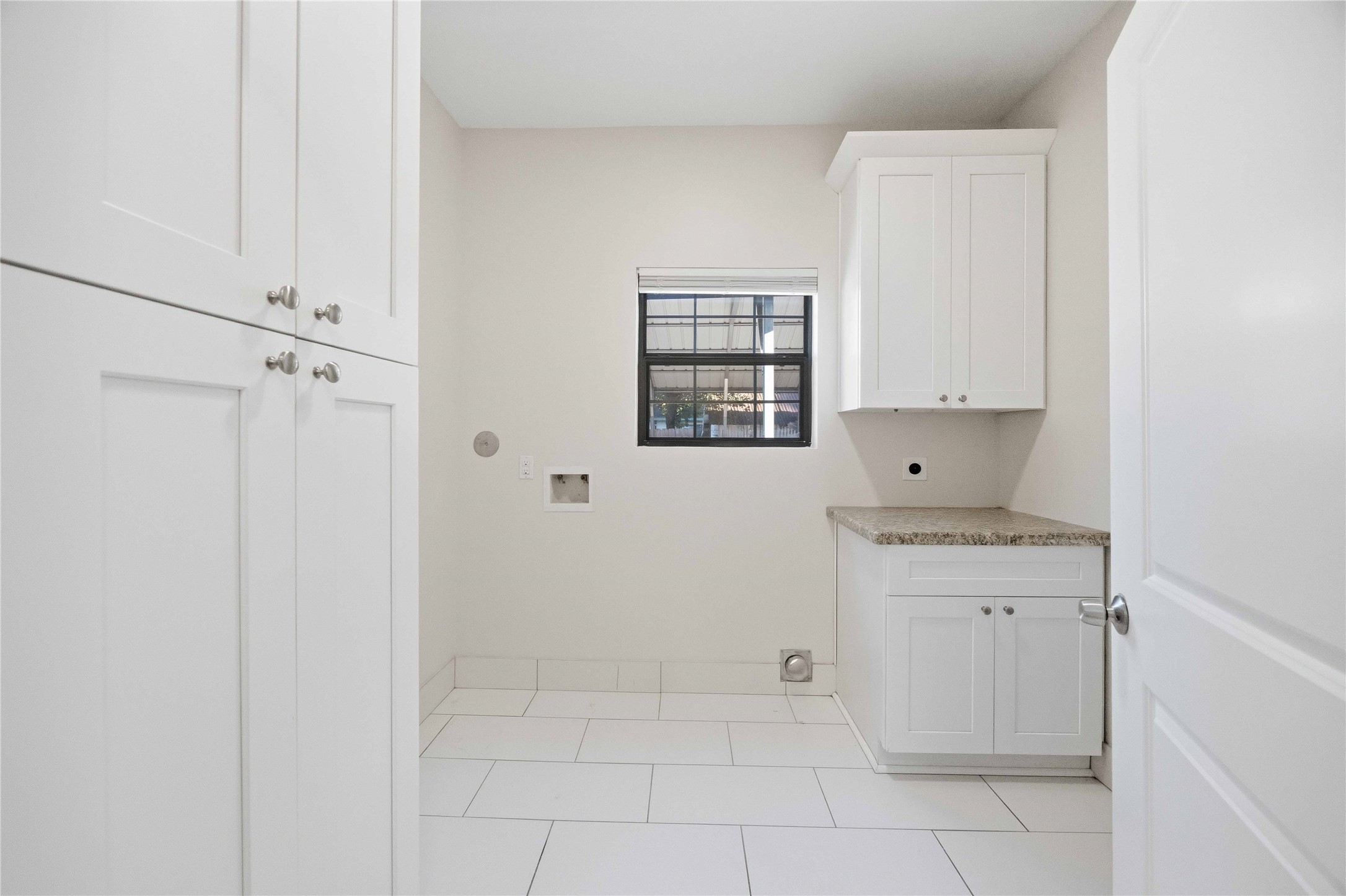 503 4th Street, Humble, TX 77338
