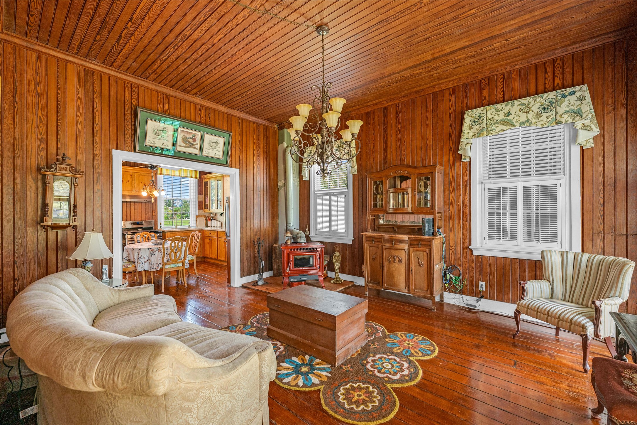 813 Nelson Avenue, Port Bolivar, TX 77650