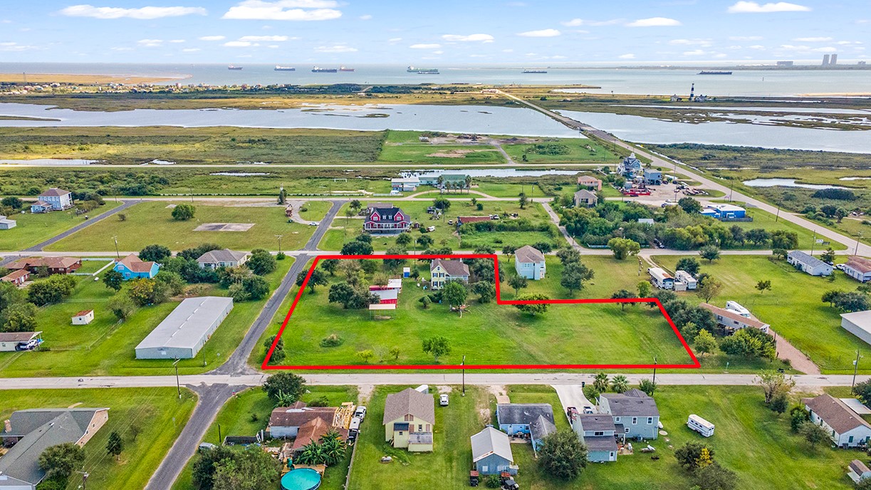 The Home Lot with adjacent 3 lots totaling 1.6 acres