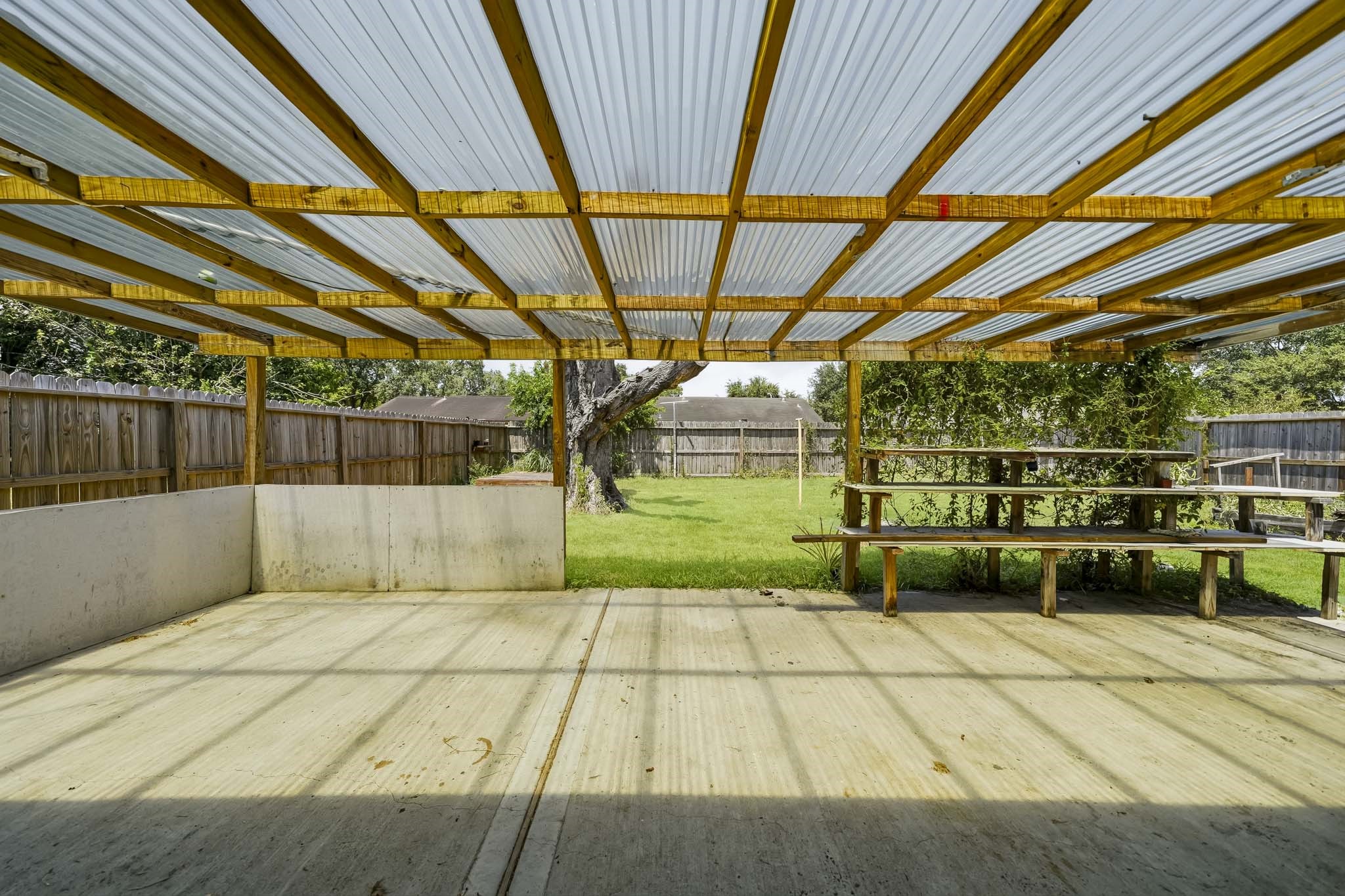 10910 Corona Lane, Houston, TX 77072