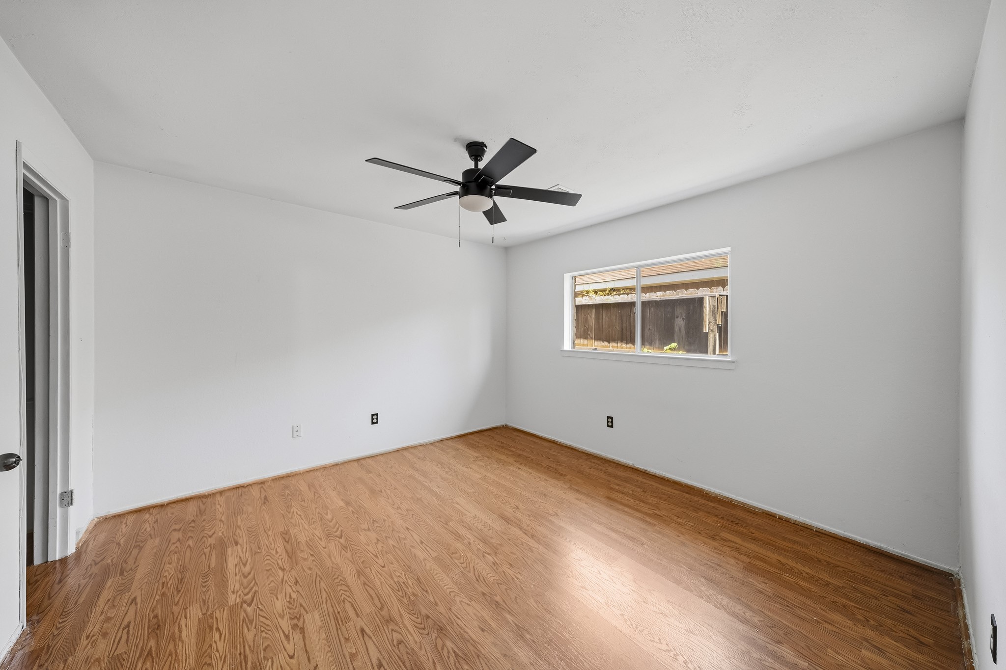 10910 Corona Lane, Houston, TX 77072