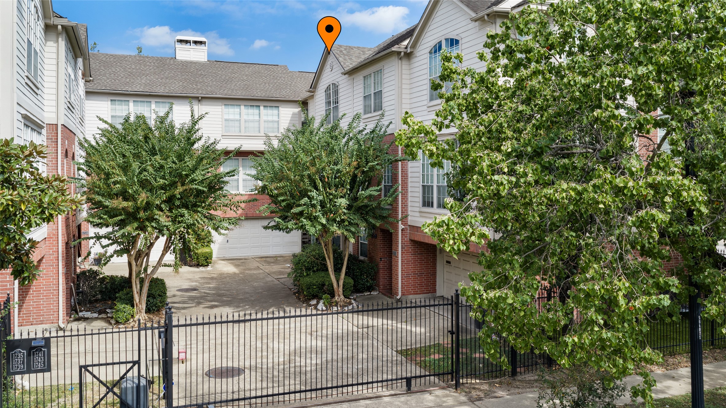 1743 Mcilhenny Street, Houston, TX 77004