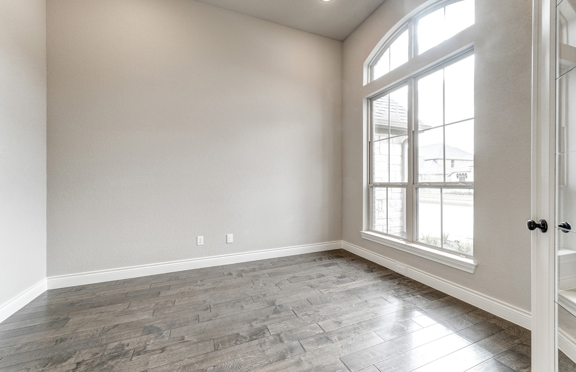 331 Calmato Woods Way, Willis, TX 77318