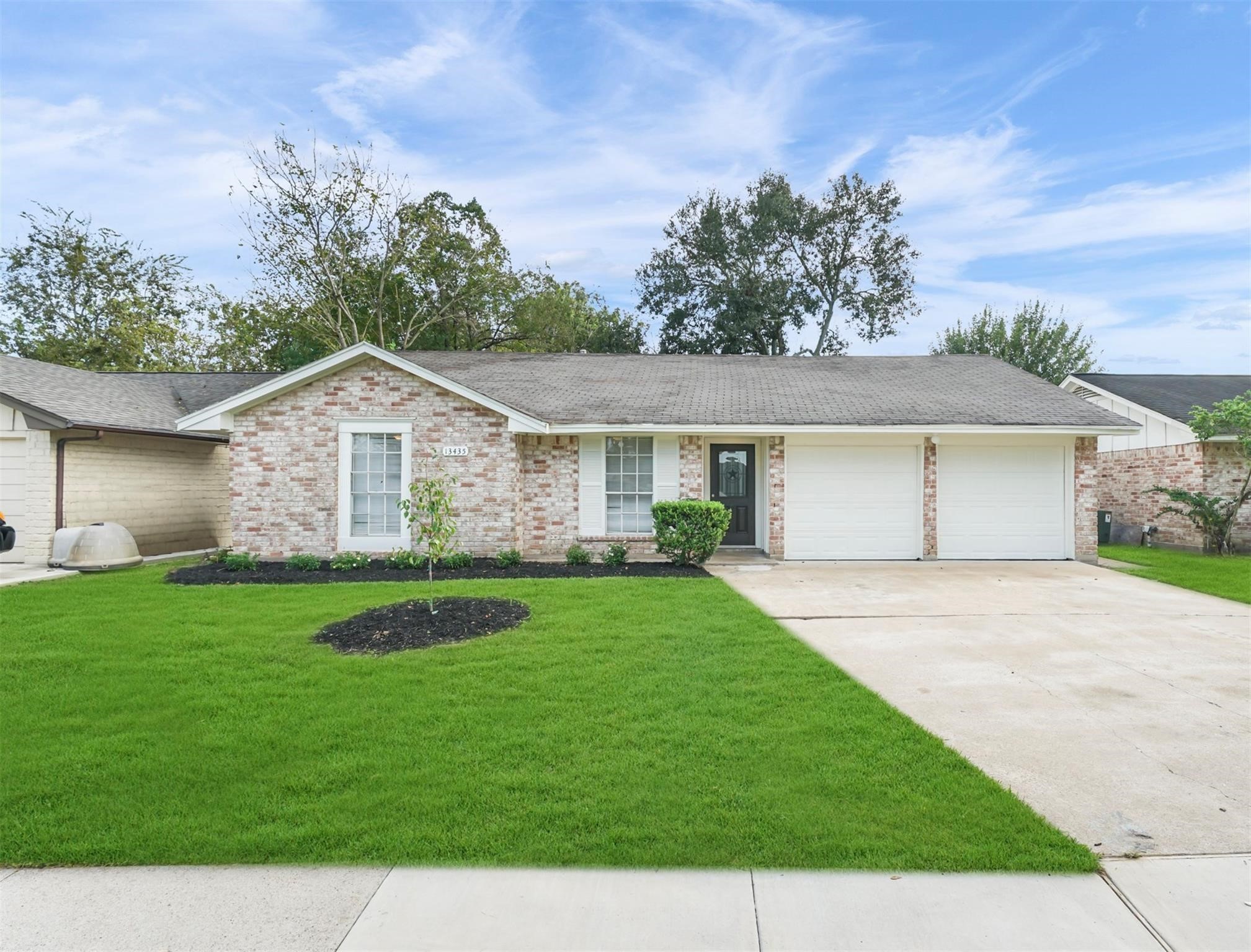 13435 Greenbriar Drive, Sugar Land, TX 77498