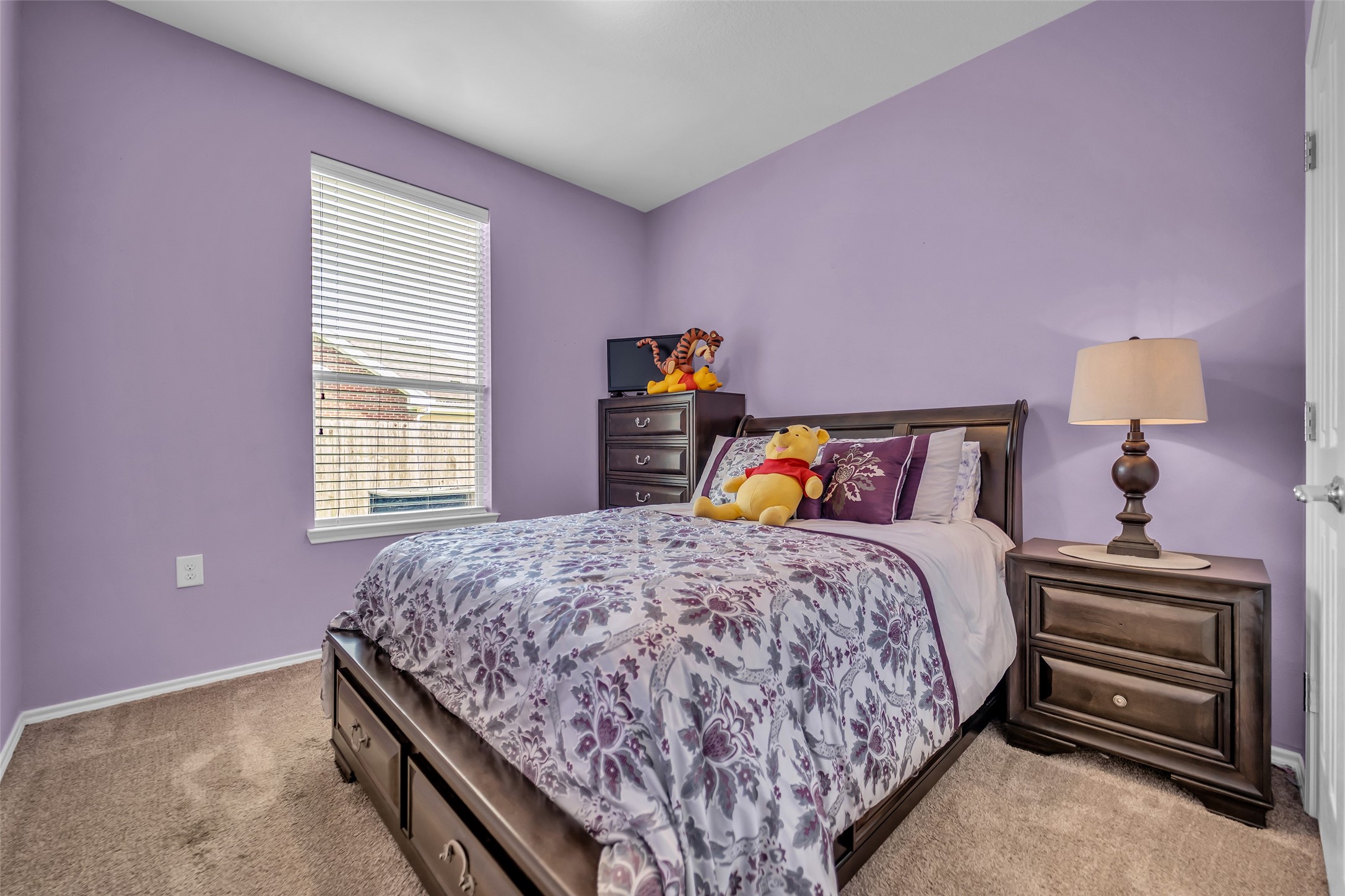 carpeted bedroom