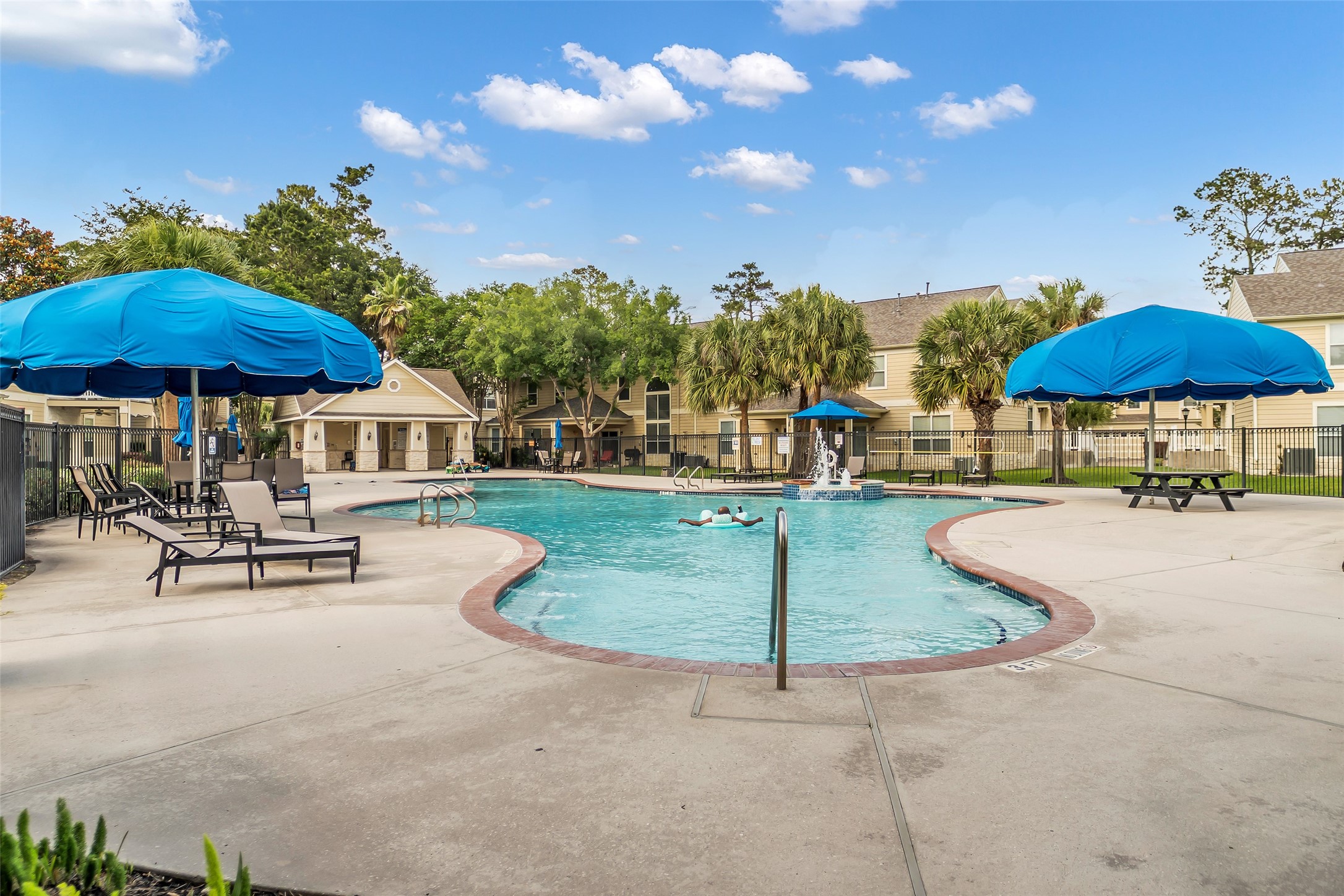 Resort style swimming pool
