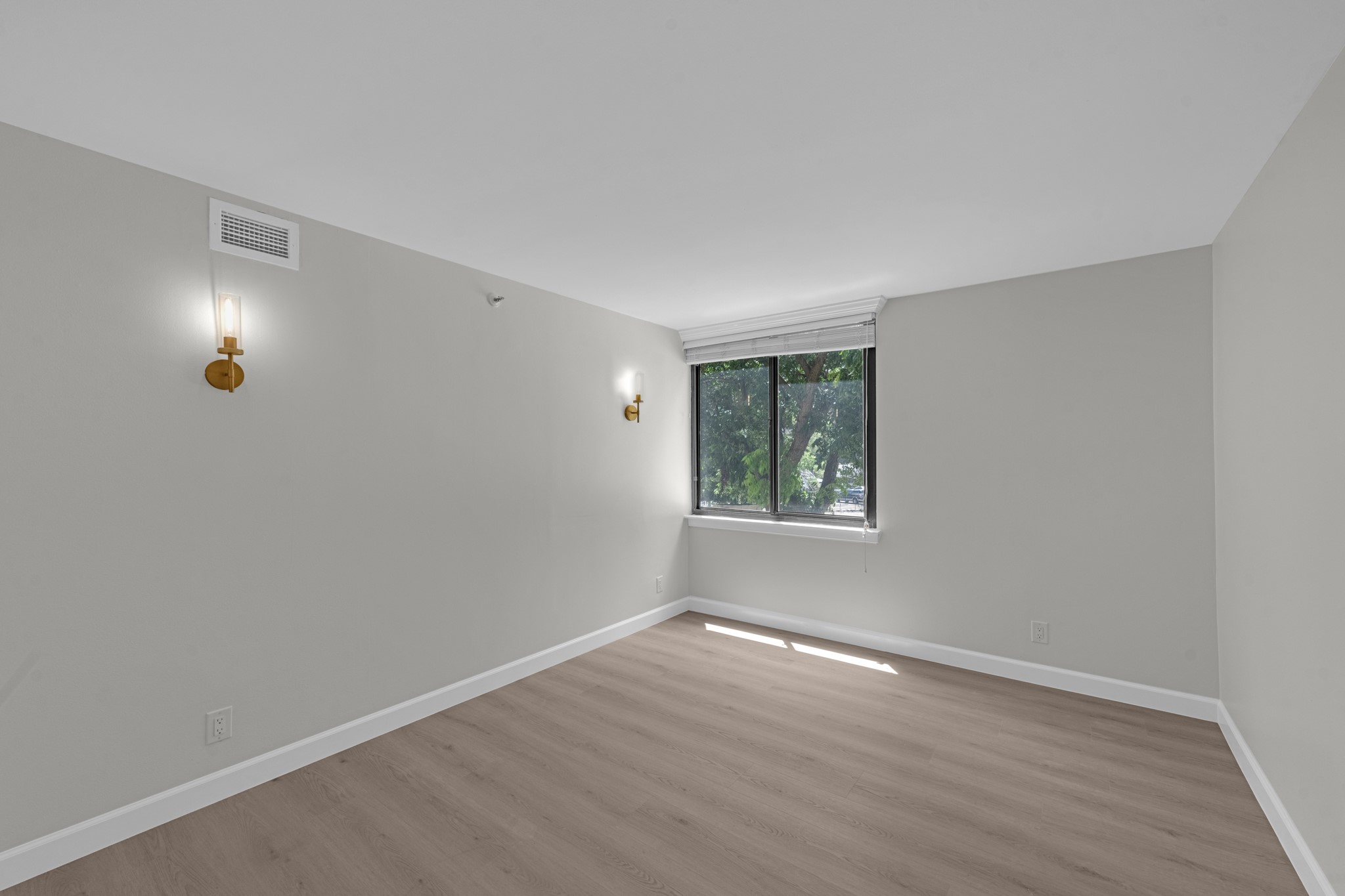 3525 Sage Rd, #304, Houston, TX 77056