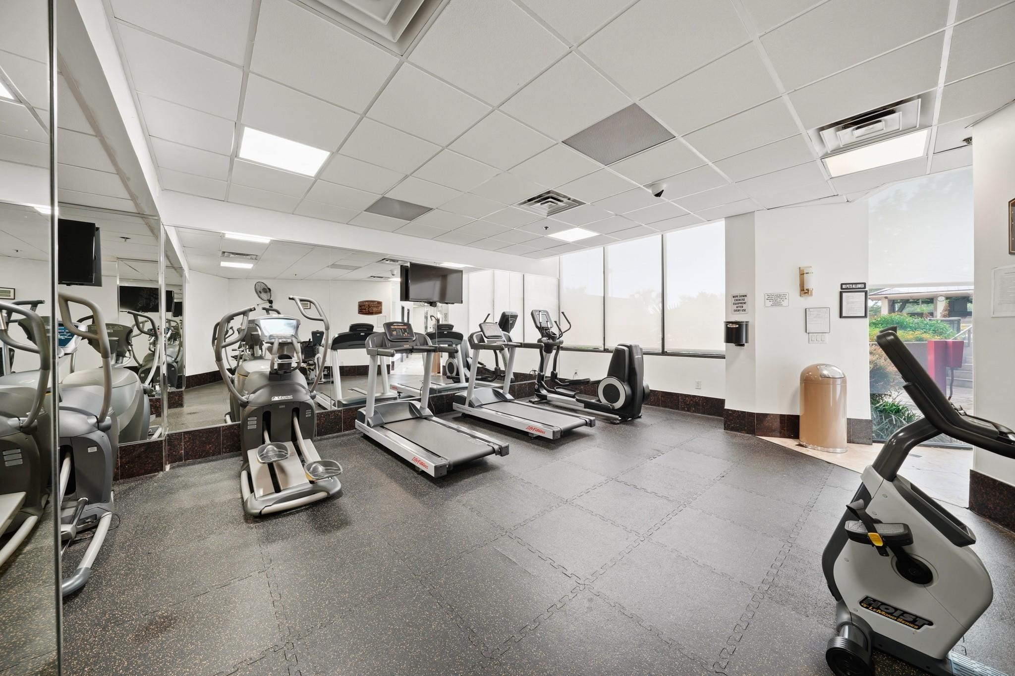 3525 Sage Rd, #304, Houston, TX 77056