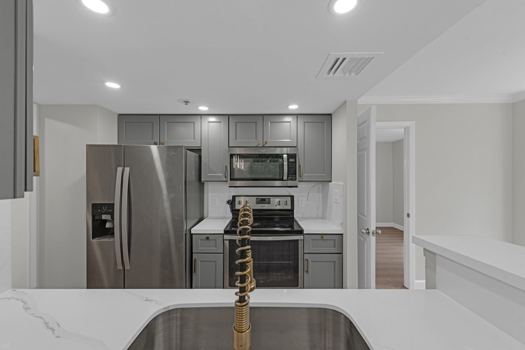 3525 Sage Rd, #304, Houston, TX 77056
