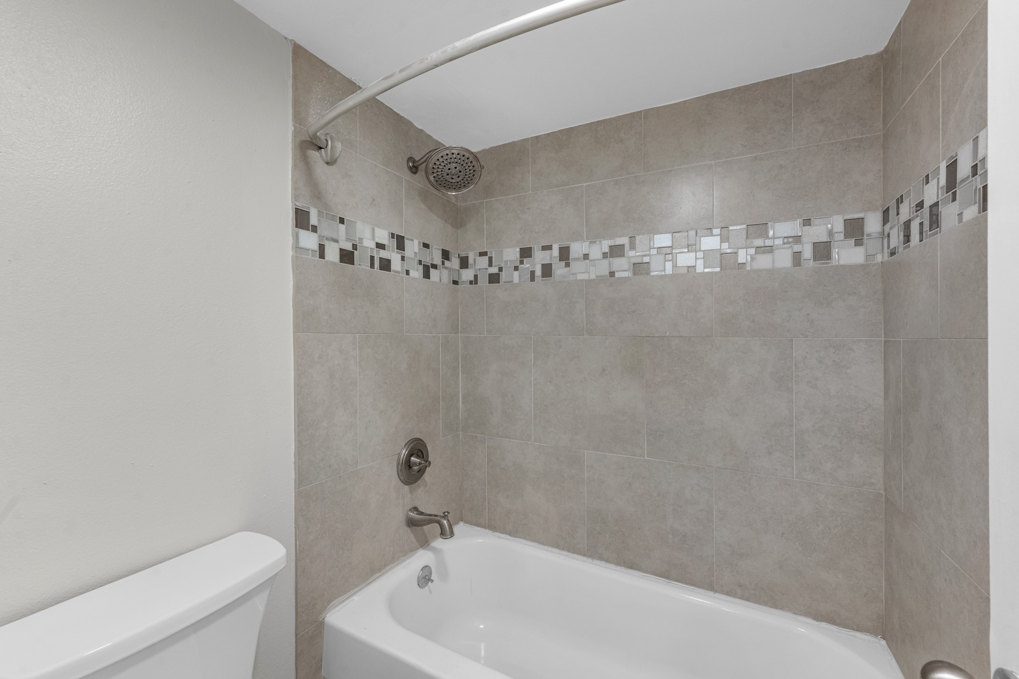 3525 Sage Rd, #304, Houston, TX 77056