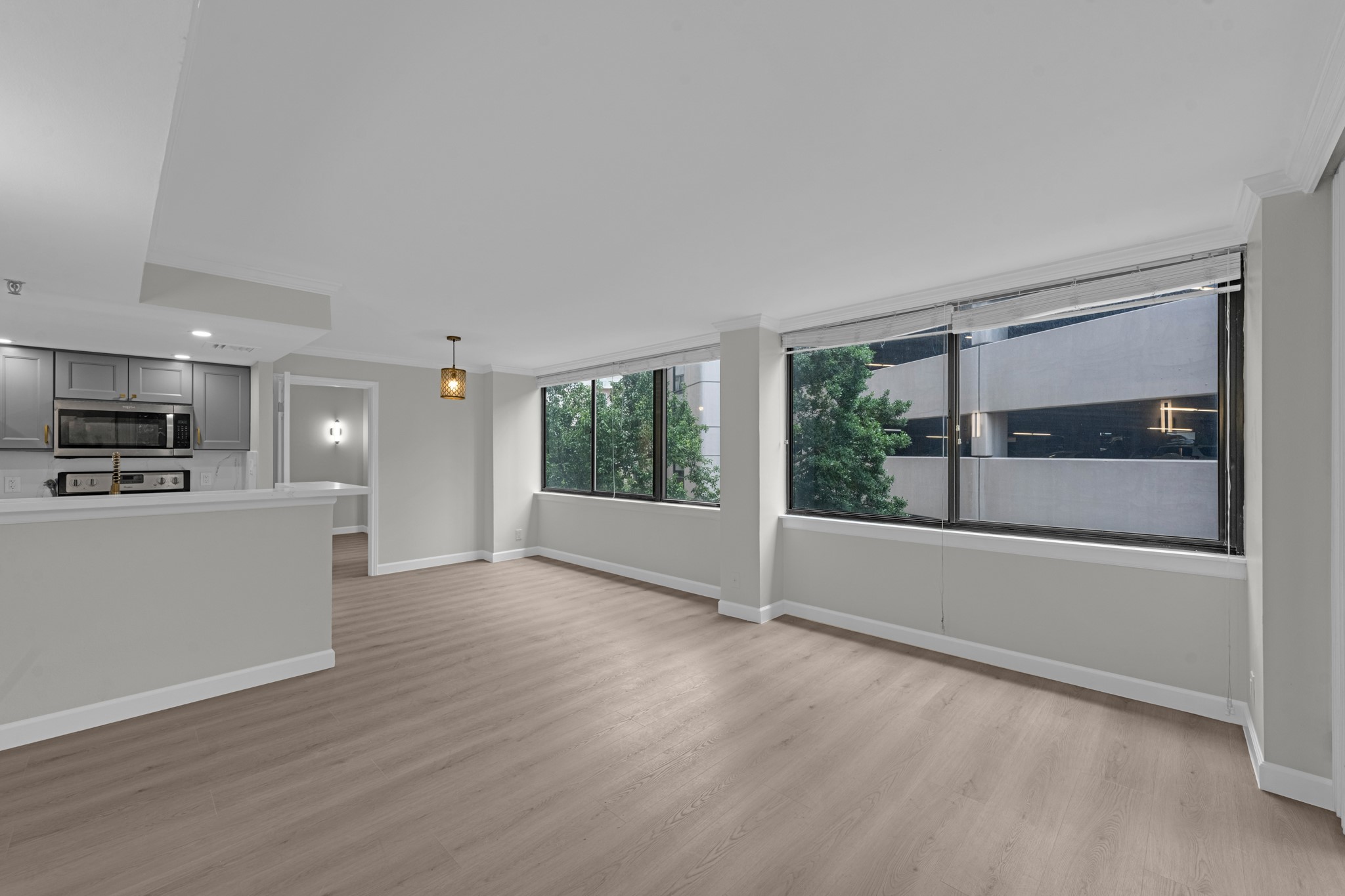 3525 Sage Rd, #304, Houston, TX 77056