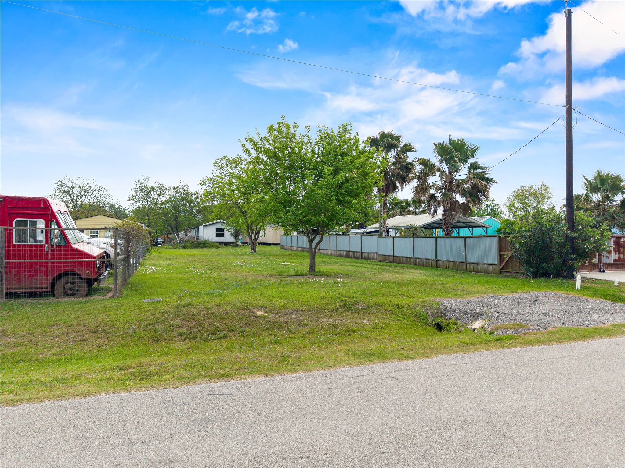 309 5th Street, San Leon, TX 77539