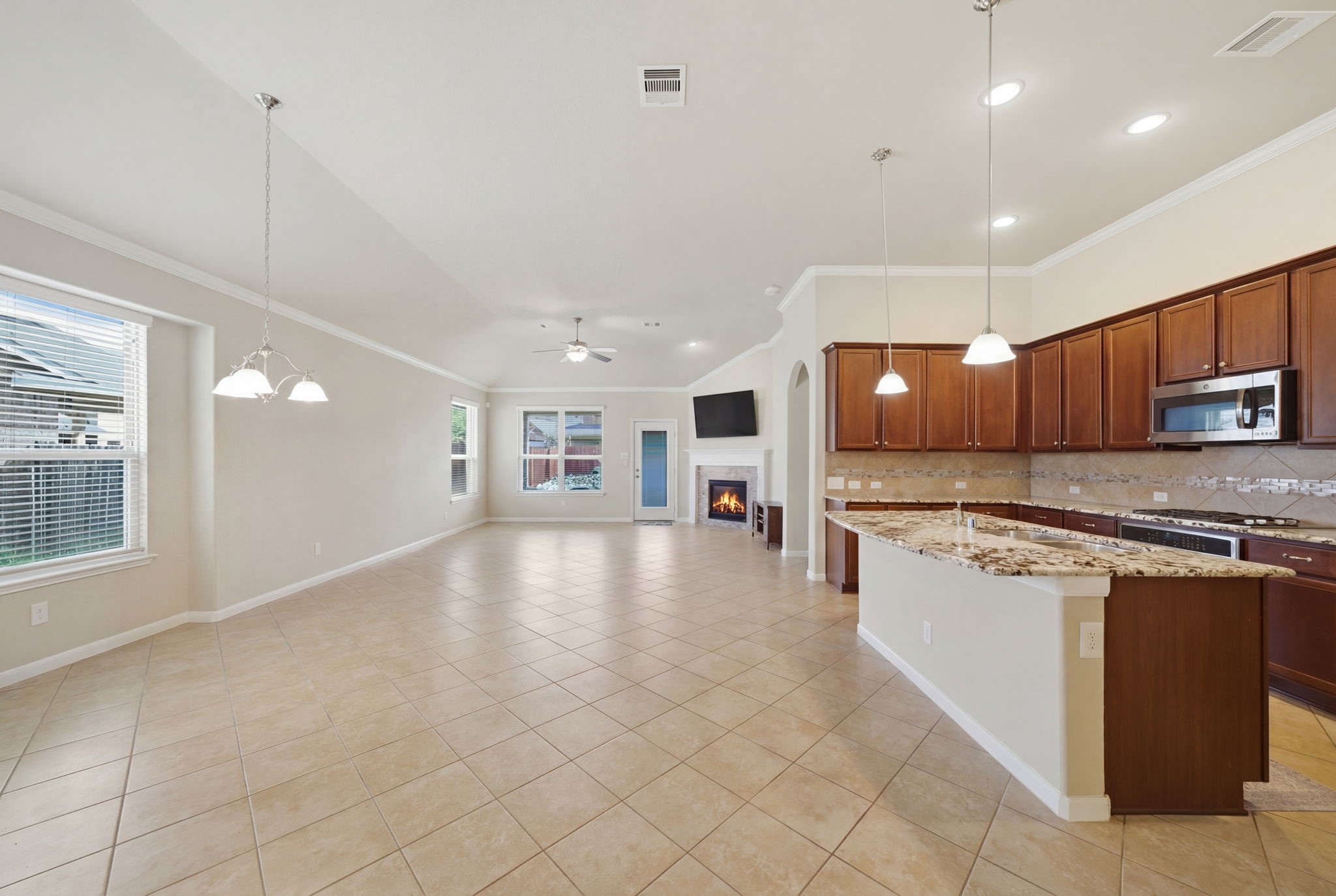 7618 Willow School Drive, Spring, TX 77389 7618 Willow School Drive, Spring, TX 77389