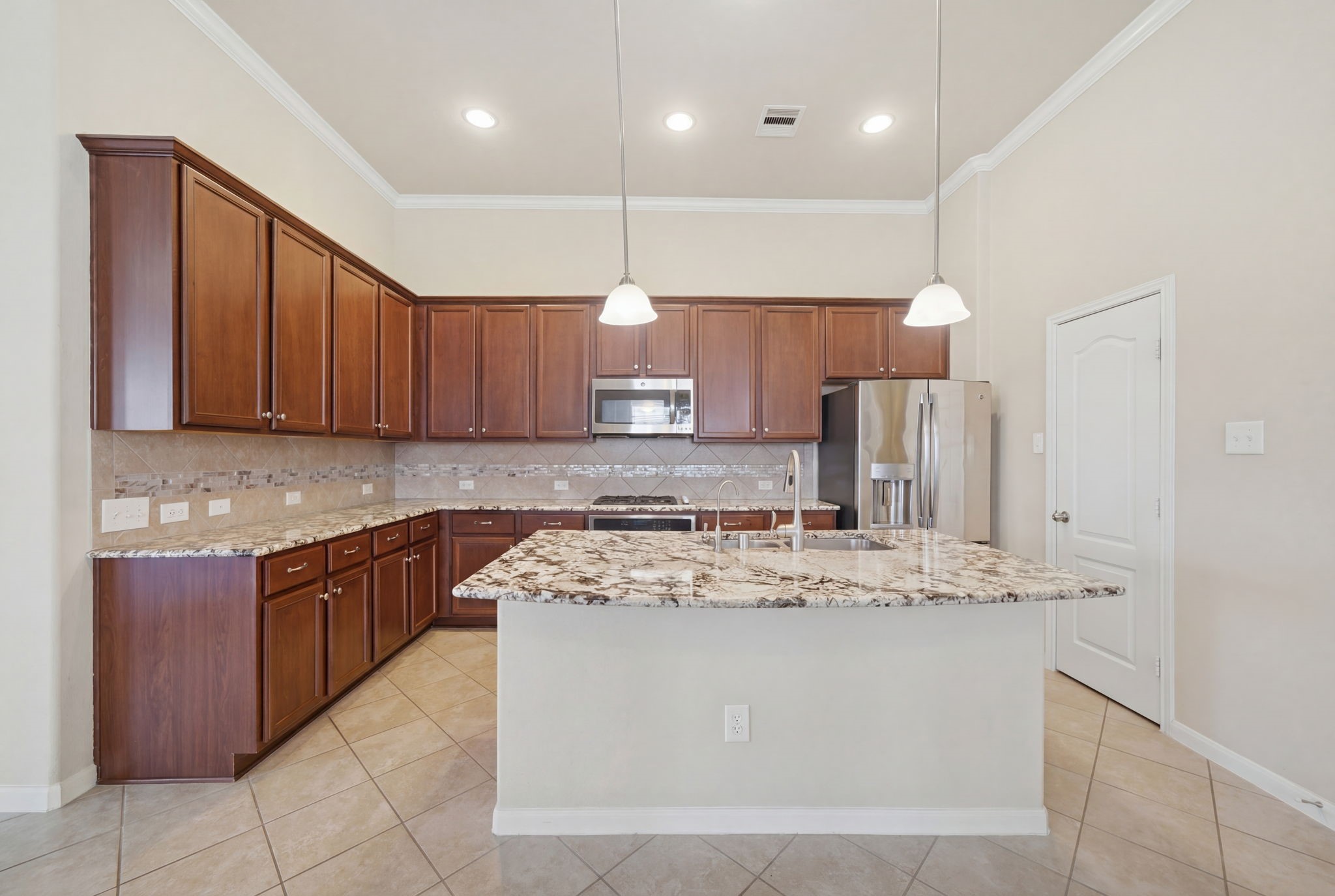 7618 Willow School Drive, Spring, TX 77389 7618 Willow School Drive, Spring, TX 77389