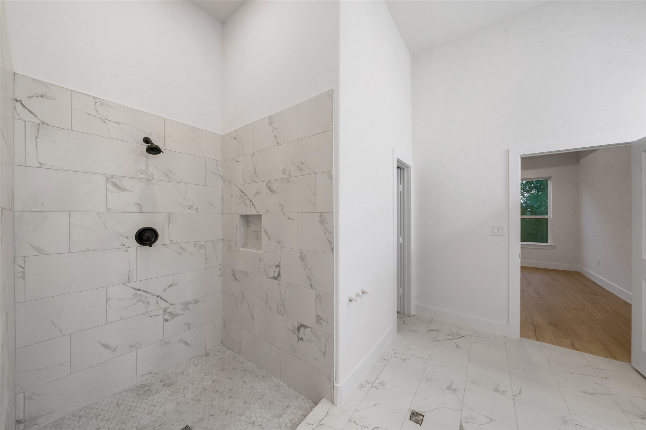 4833 W Fork Boulevard, Conroe, TX 77304
