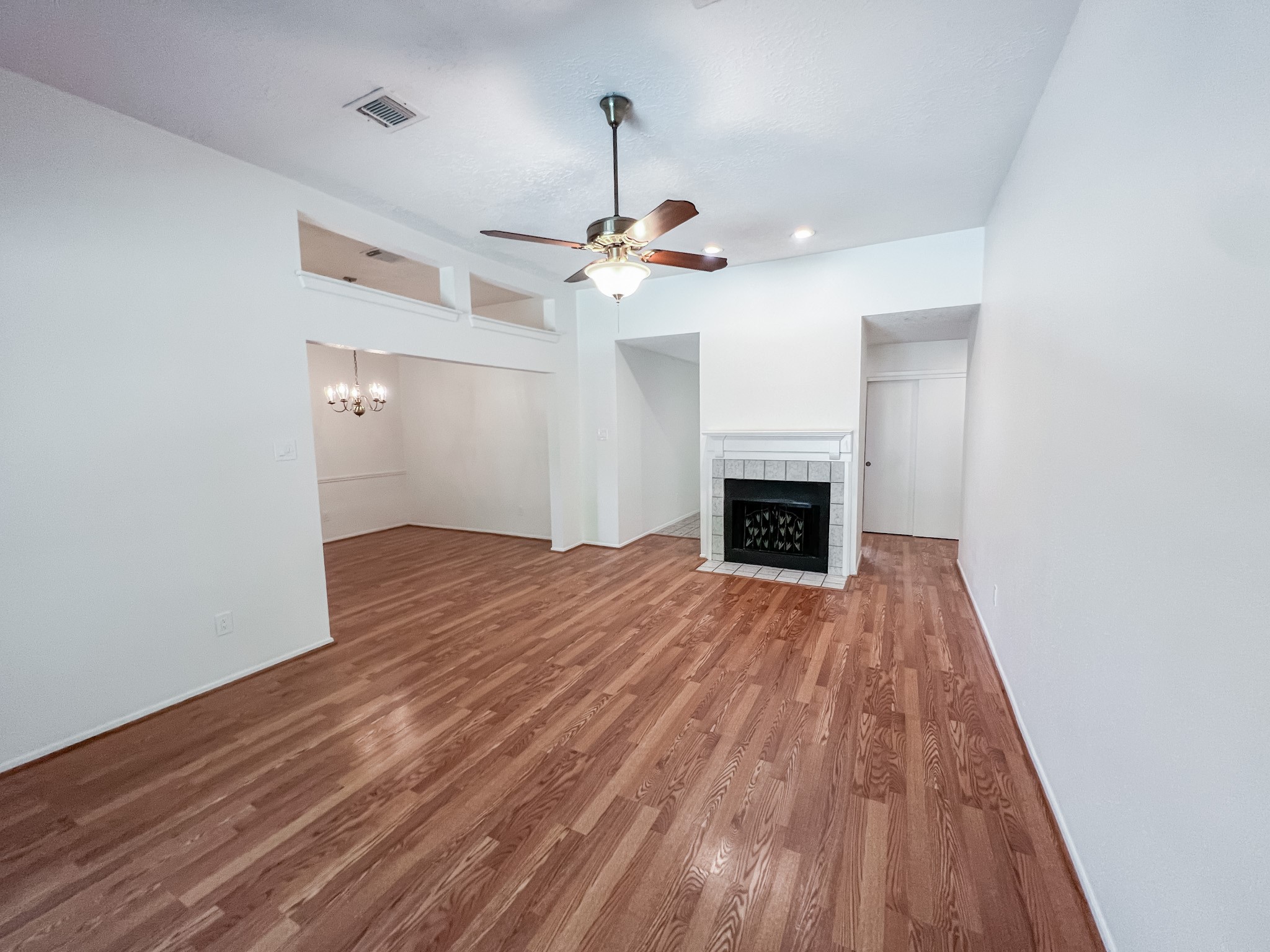 347 Elder Vista Drive, Houston, TX 77598