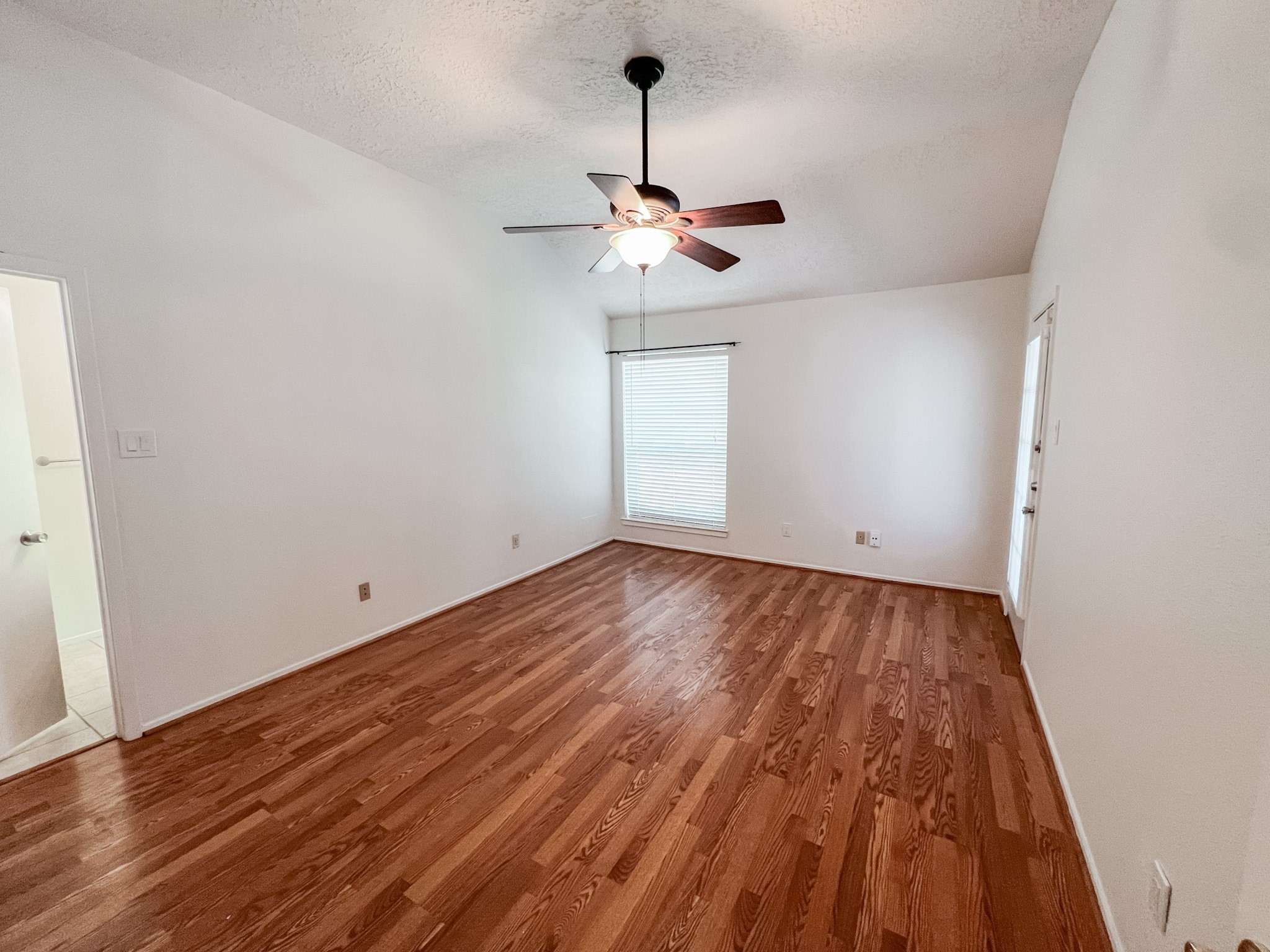 347 Elder Vista Drive, Houston, TX 77598