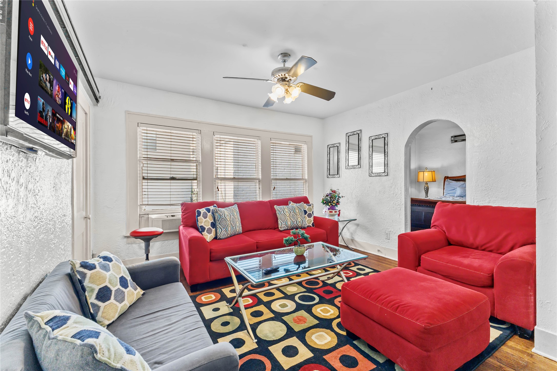 2511 Whitney, #B, Houston, TX 77006