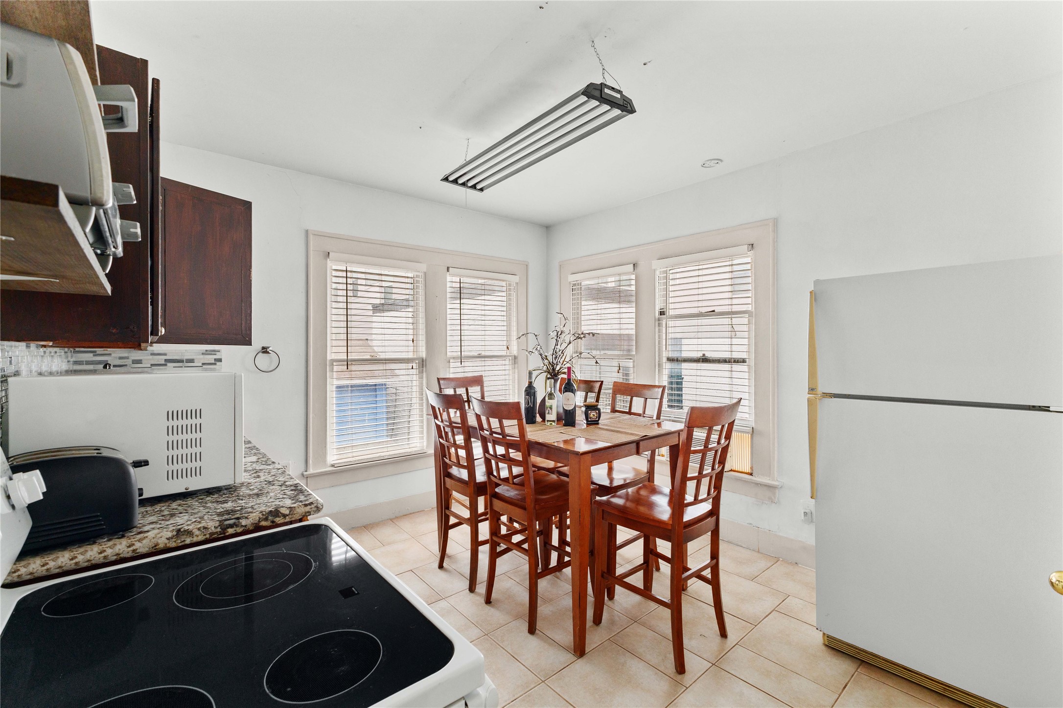 2511 Whitney, #B, Houston, TX 77006