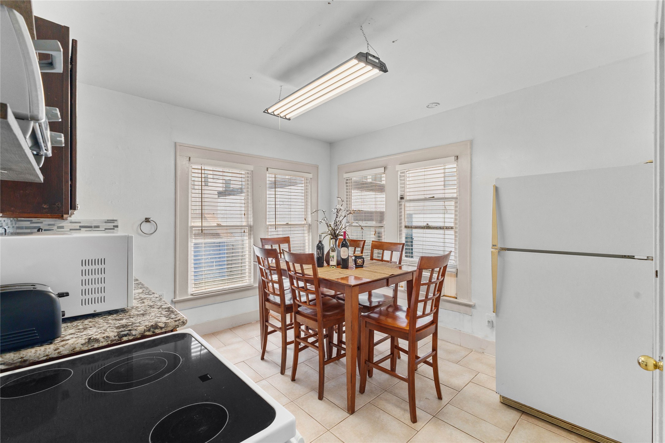 2511 Whitney, #B, Houston, TX 77006