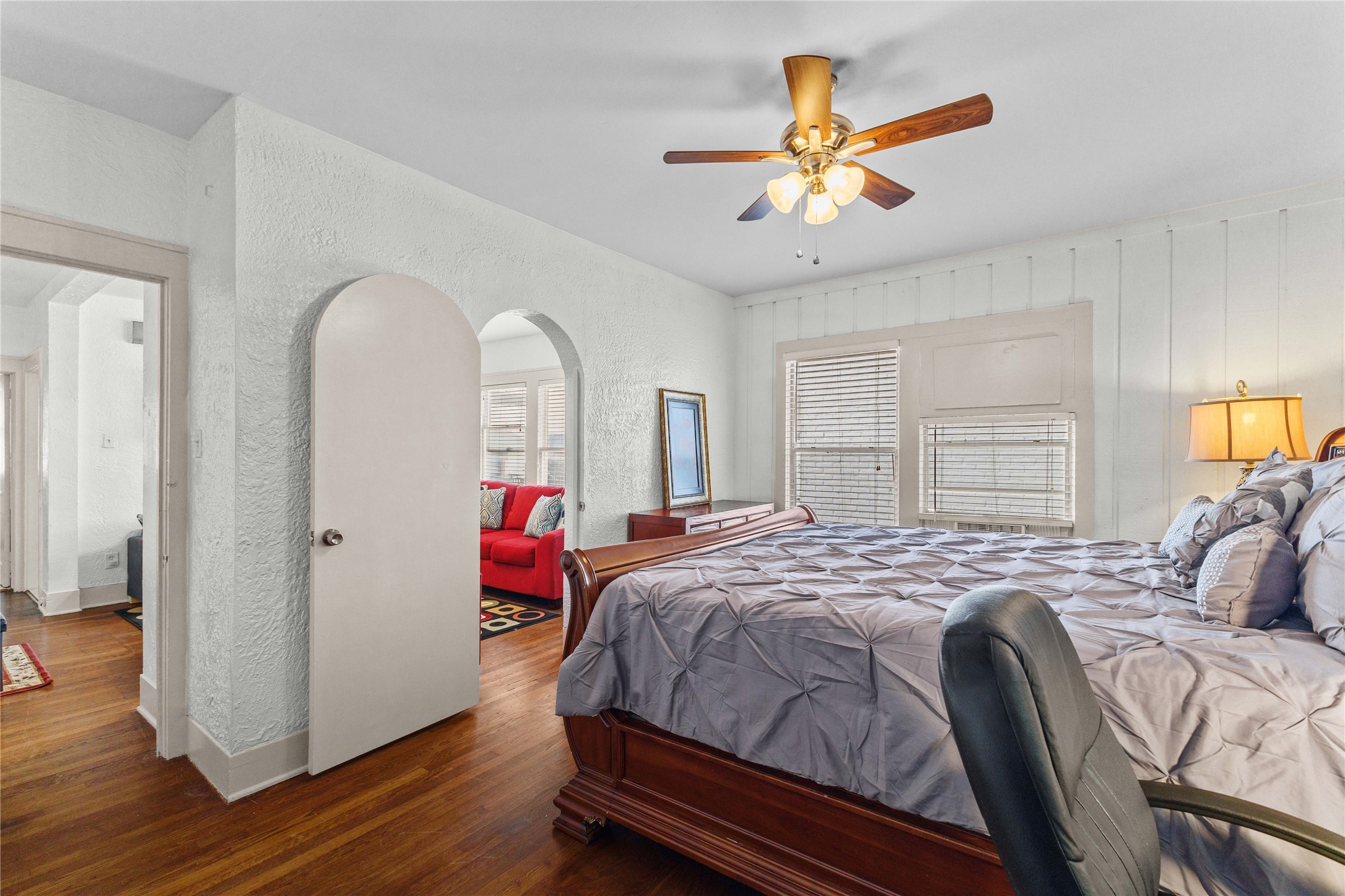 2511 Whitney, #B, Houston, TX 77006