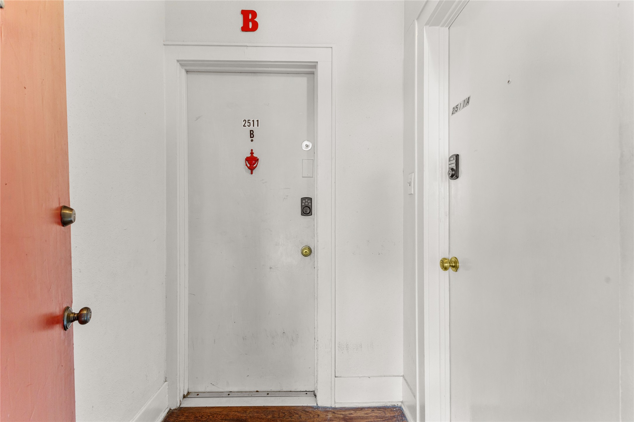 2511 Whitney, #B, Houston, TX 77006