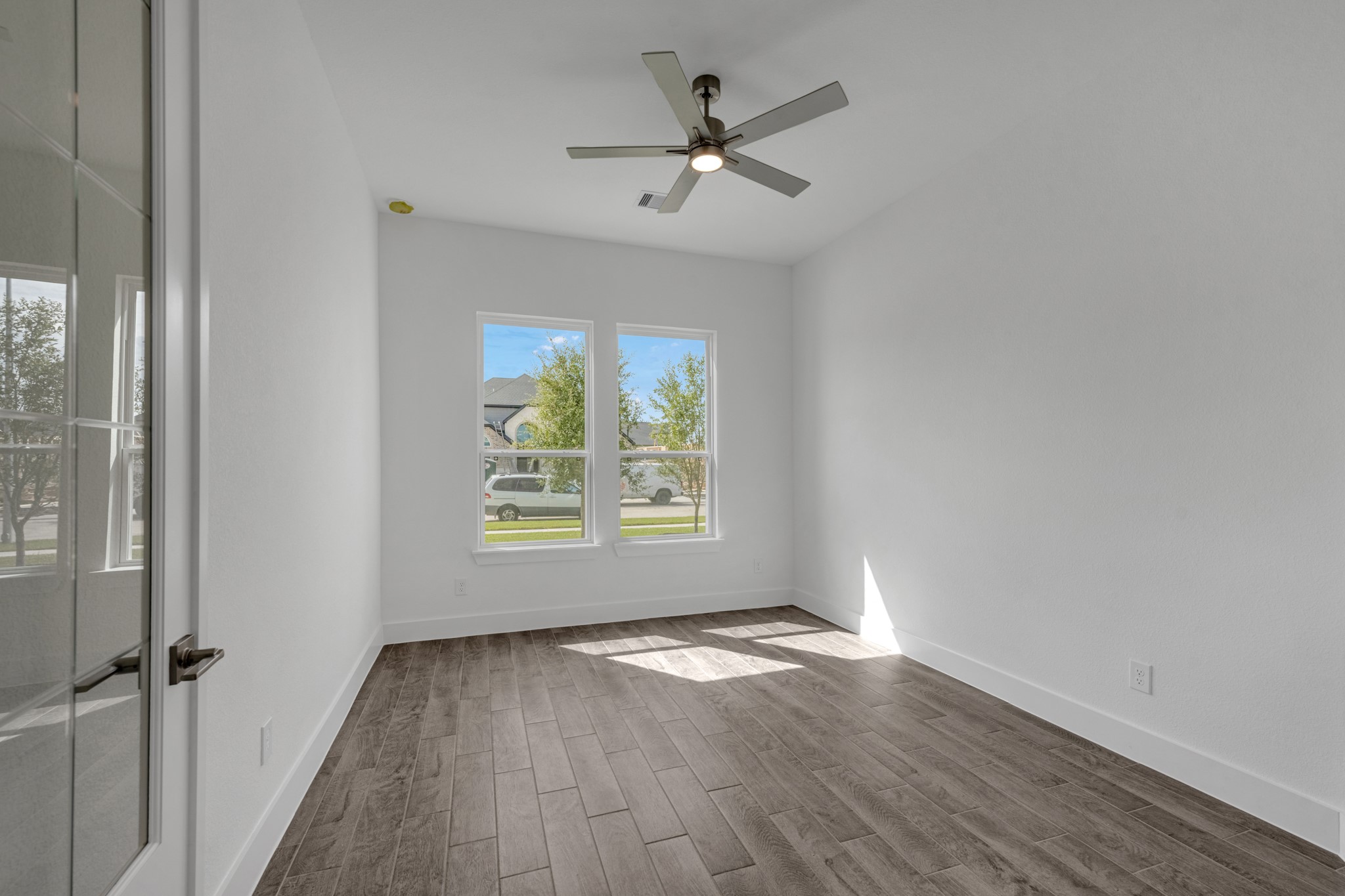 4519 Breezewood Drive, Rosenberg, TX 77471