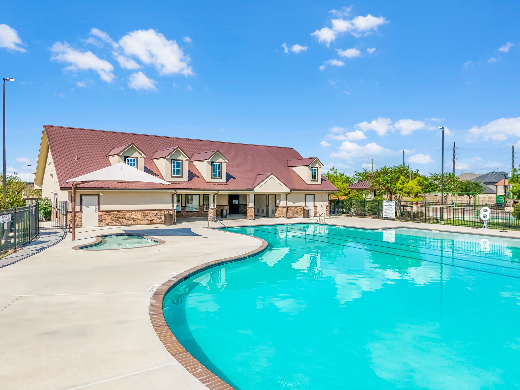 4519 Breezewood Drive, Rosenberg, TX 77471