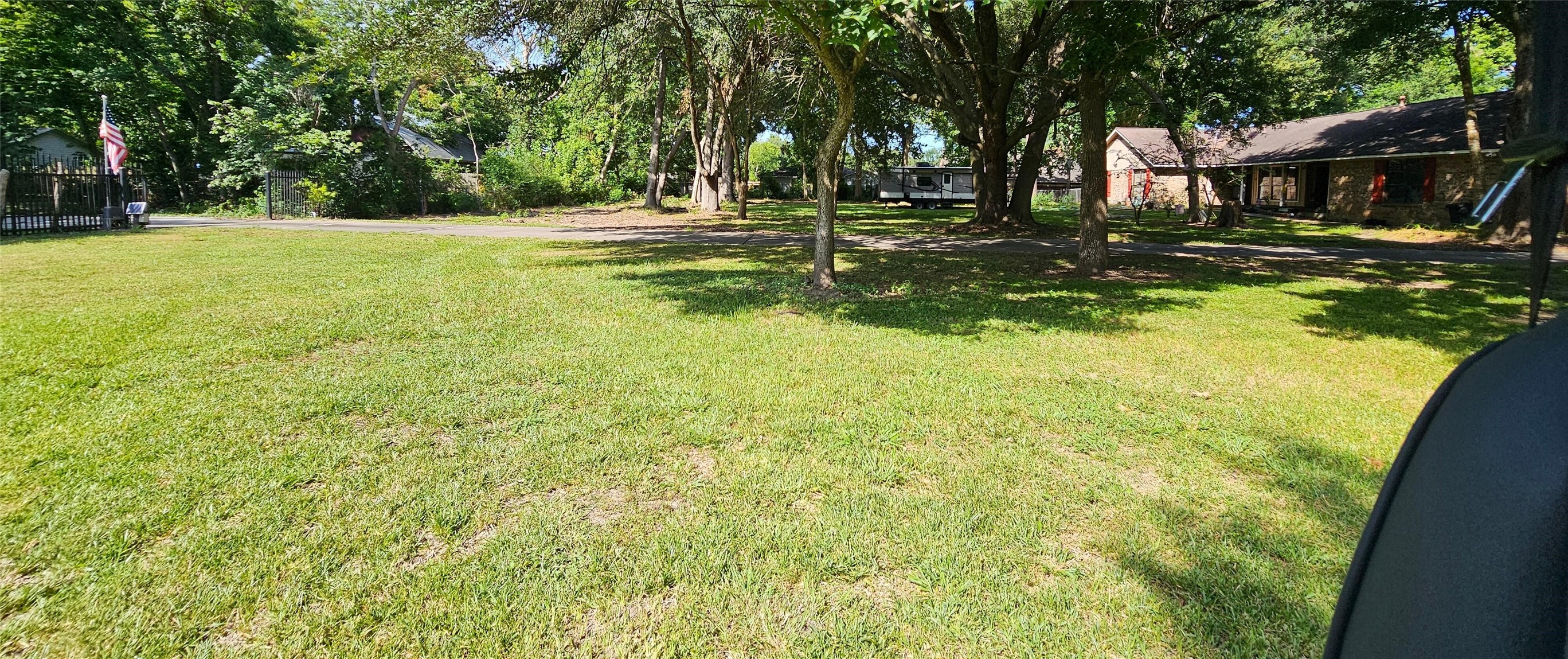 900 Bauer Avenue, League City, TX 77573