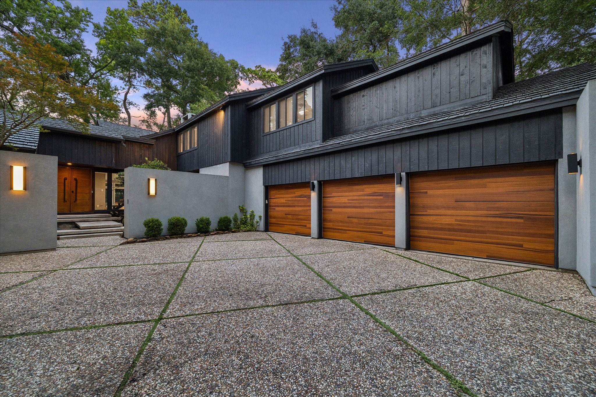 Spacious motor court offering ample parking and easy access to the impressive 3-car garage. Spacious motor court offering ample parking and easy access to the impressive 3-car garage.