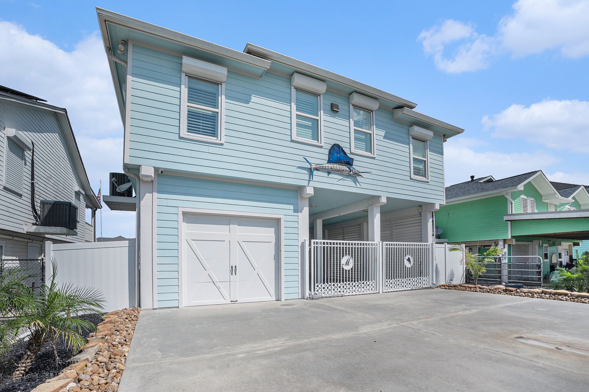 1171 Sailfish Street, Bayou Vista, TX 77563