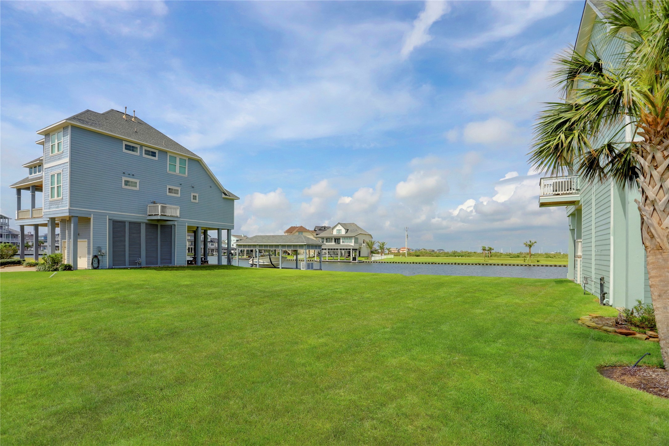22 HAWKEYE - VACANT LOT ON THE CANAL, READY FOR YOUR COASTAL PARADISE! 22 HAWKEYE - VACANT LOT ON THE CANAL, READY FOR YOUR COASTAL PARADISE!