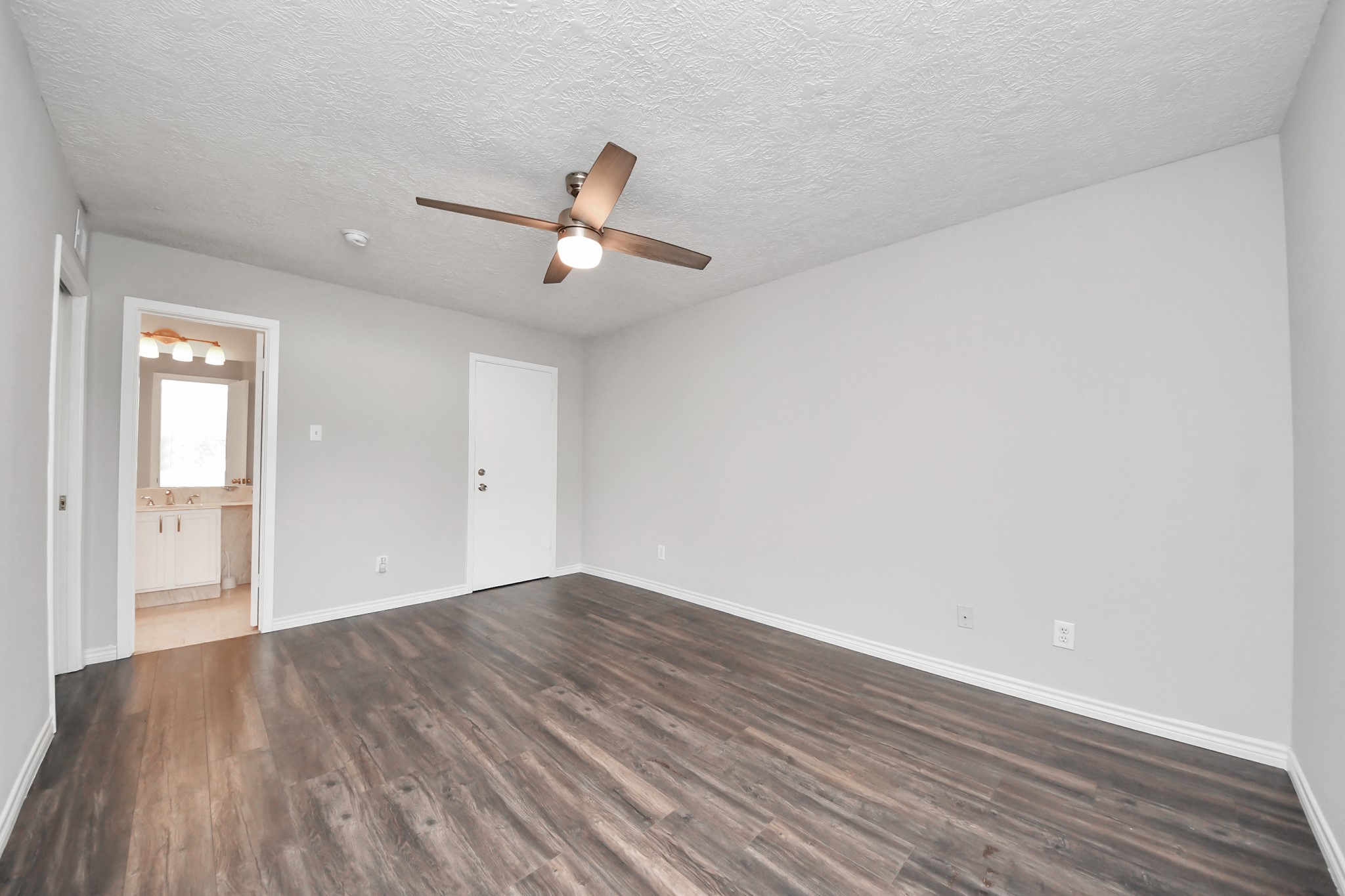 505 Westcott Street, #207, Houston, TX 77007