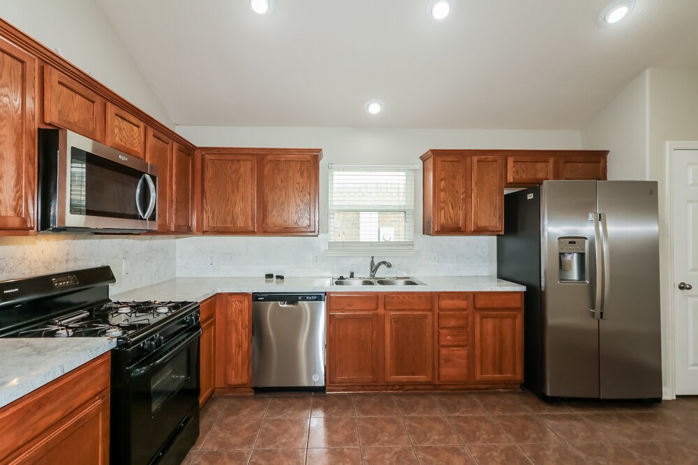 13910 Maleewan Lane, Sugar Land, TX 77498