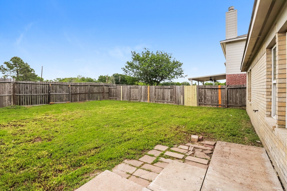 13910 Maleewan Lane, Sugar Land, TX 77498