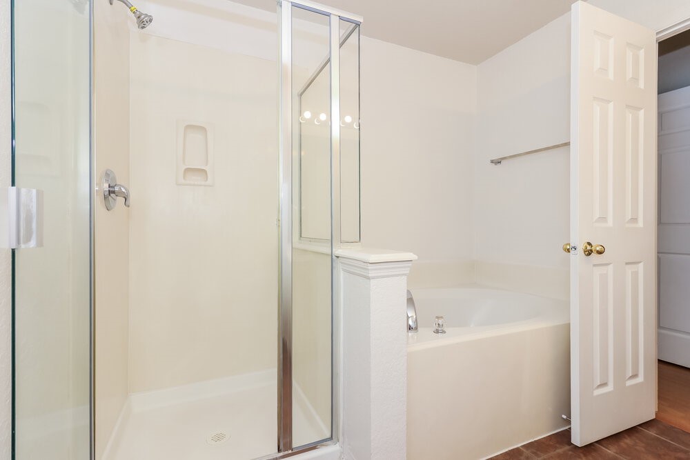 13910 Maleewan Lane, Sugar Land, TX 77498