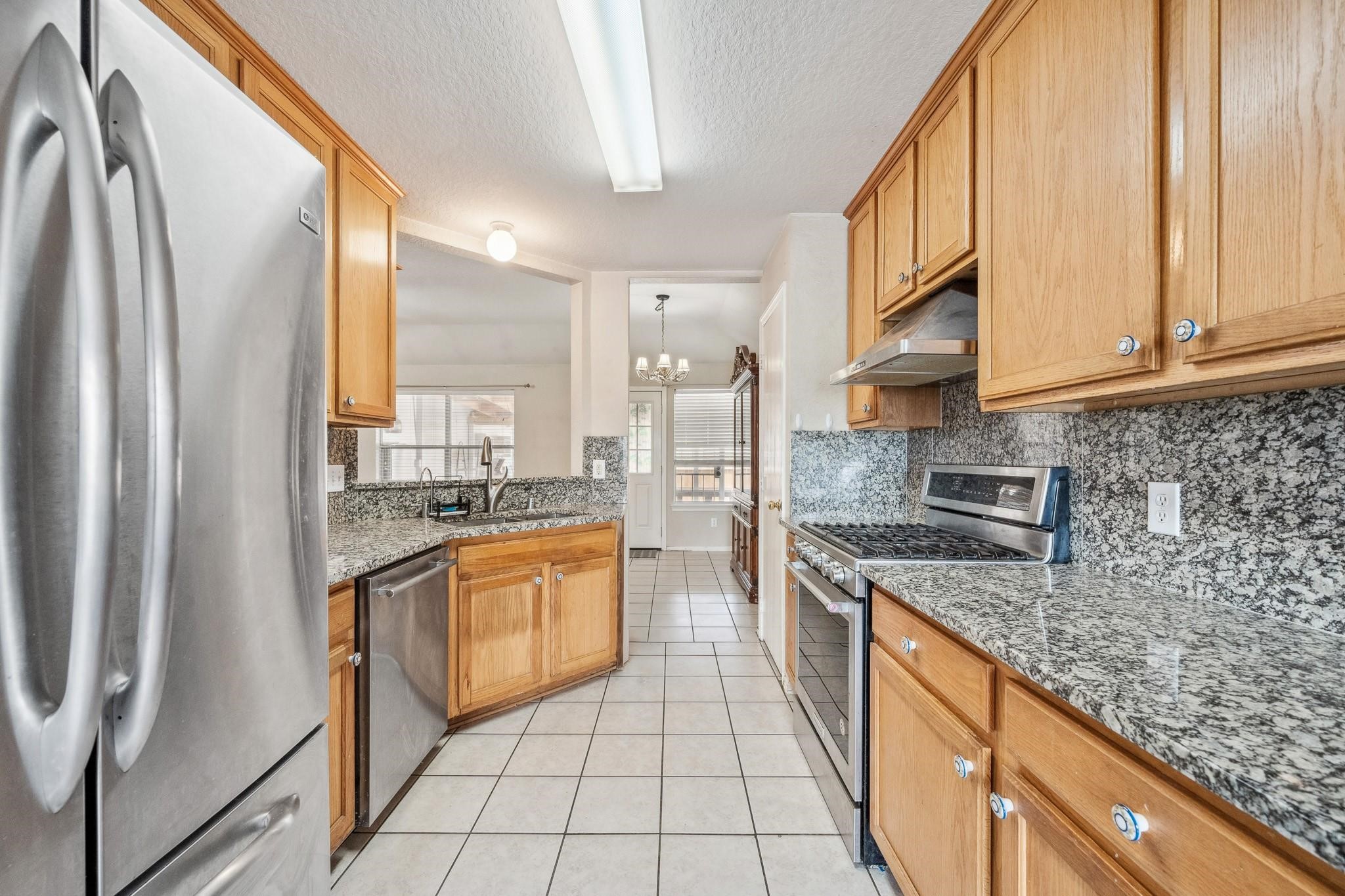 15306 Newly Drive, Houston, TX 77084