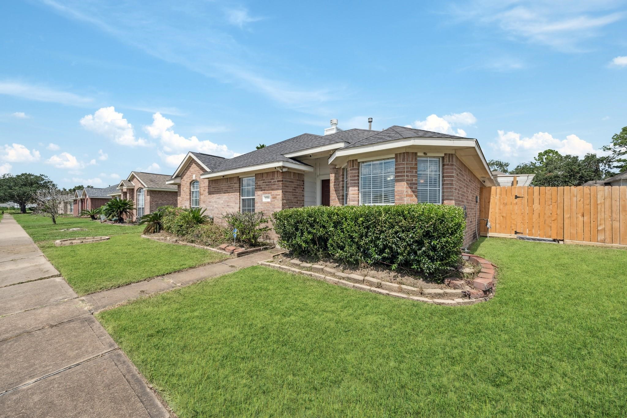 15306 Newly Drive, Houston, TX 77084