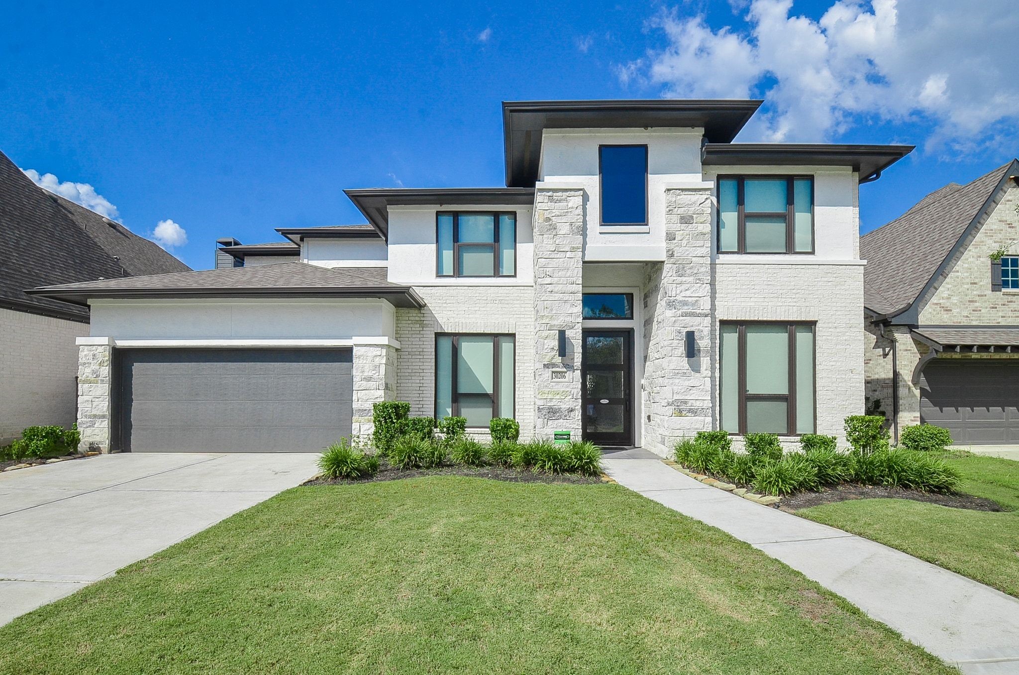 Stunning modern architecture in the heart of Fulbrook on Fulshear Creek! Stunning modern architecture in the heart of Fulbrook on Fulshear Creek!