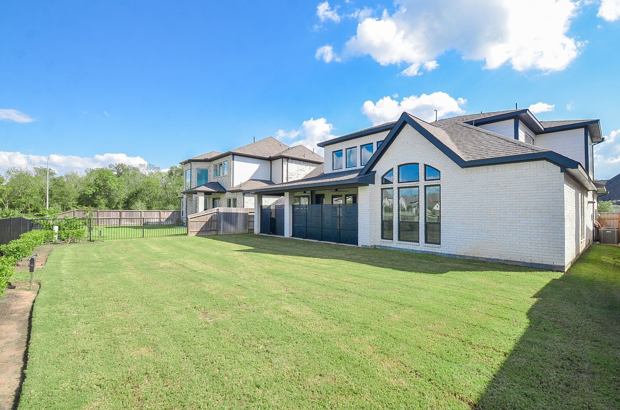 Expansive backyard with plenty of room for outdoor activities!