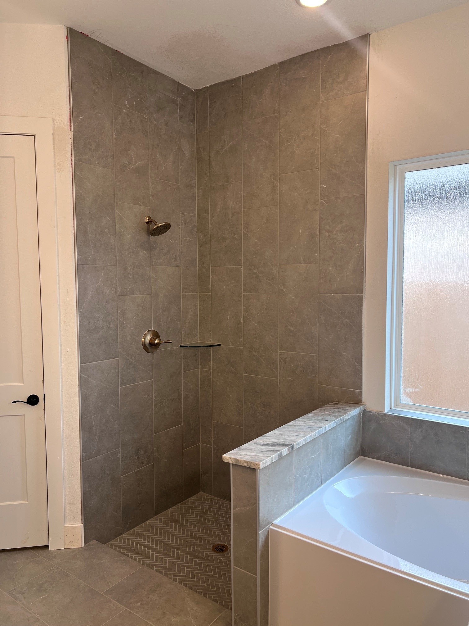 13214 Valley Orchard, Tomball, TX 77375