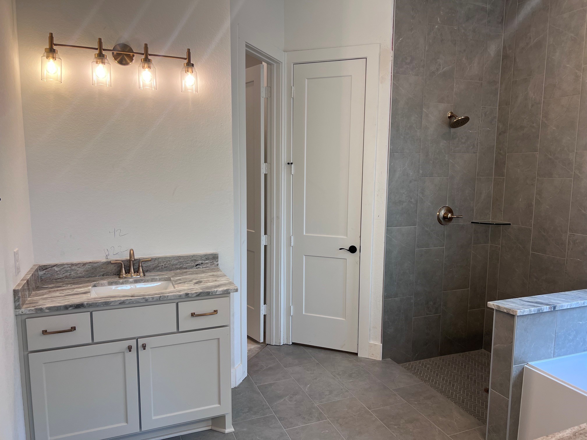 13214 Valley Orchard, Tomball, TX 77375