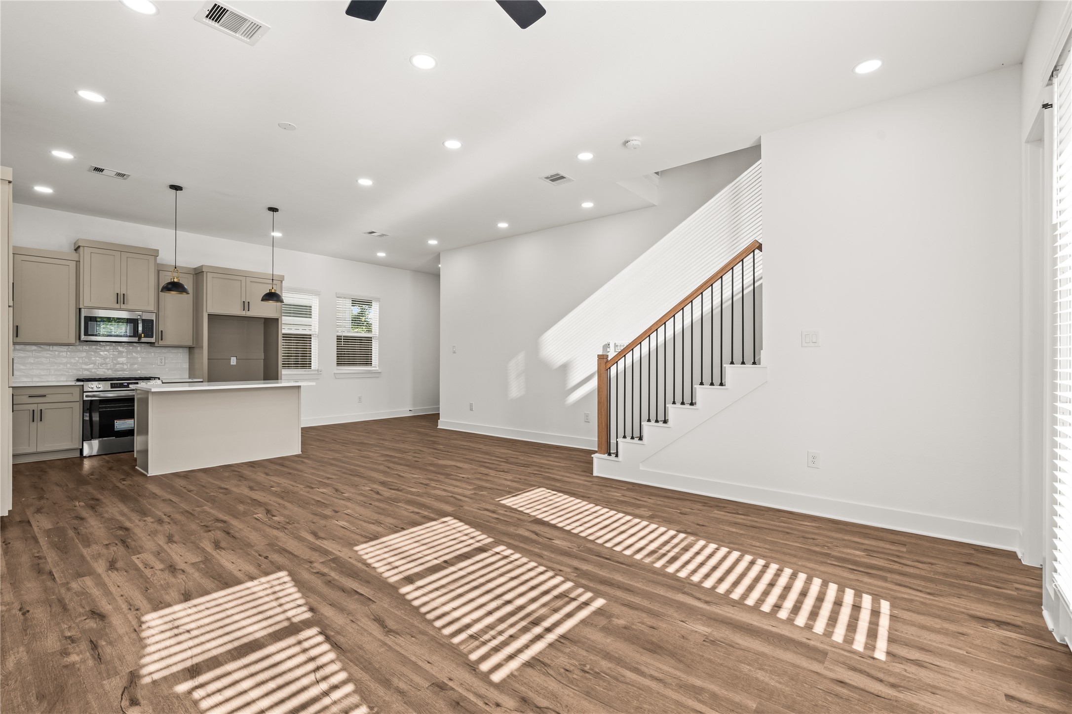 The perfect social floor plan. Whether hosting a massive watch party or a quiet family dinner, this space adapts to your lifestyle instantly.