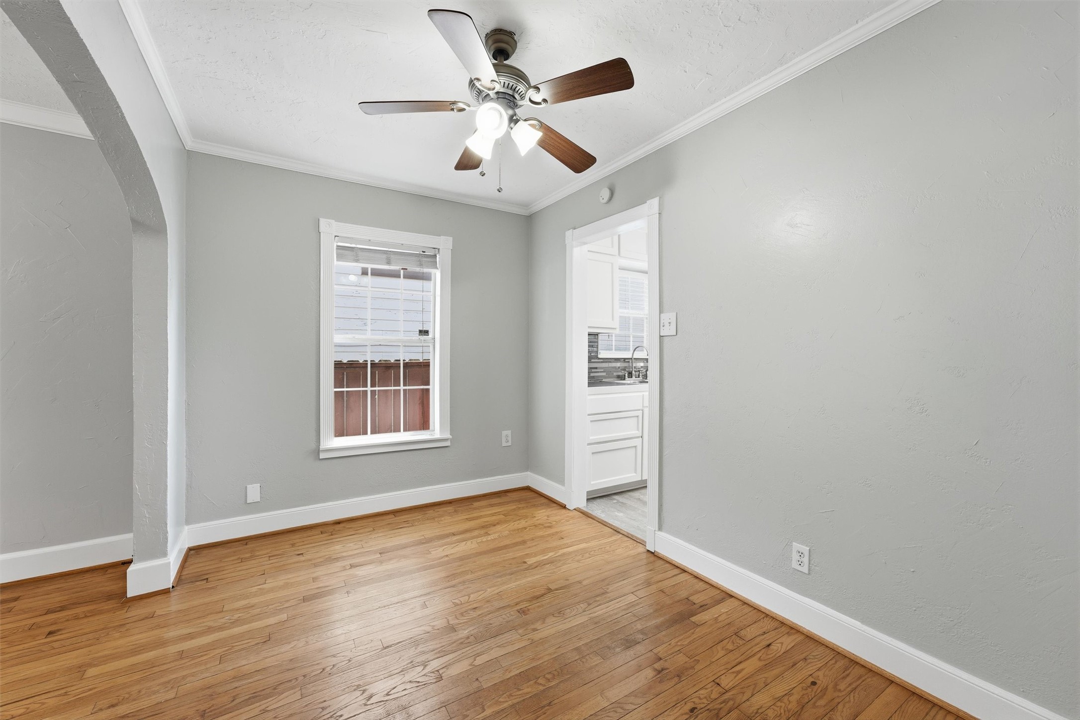 Another view of dining room.