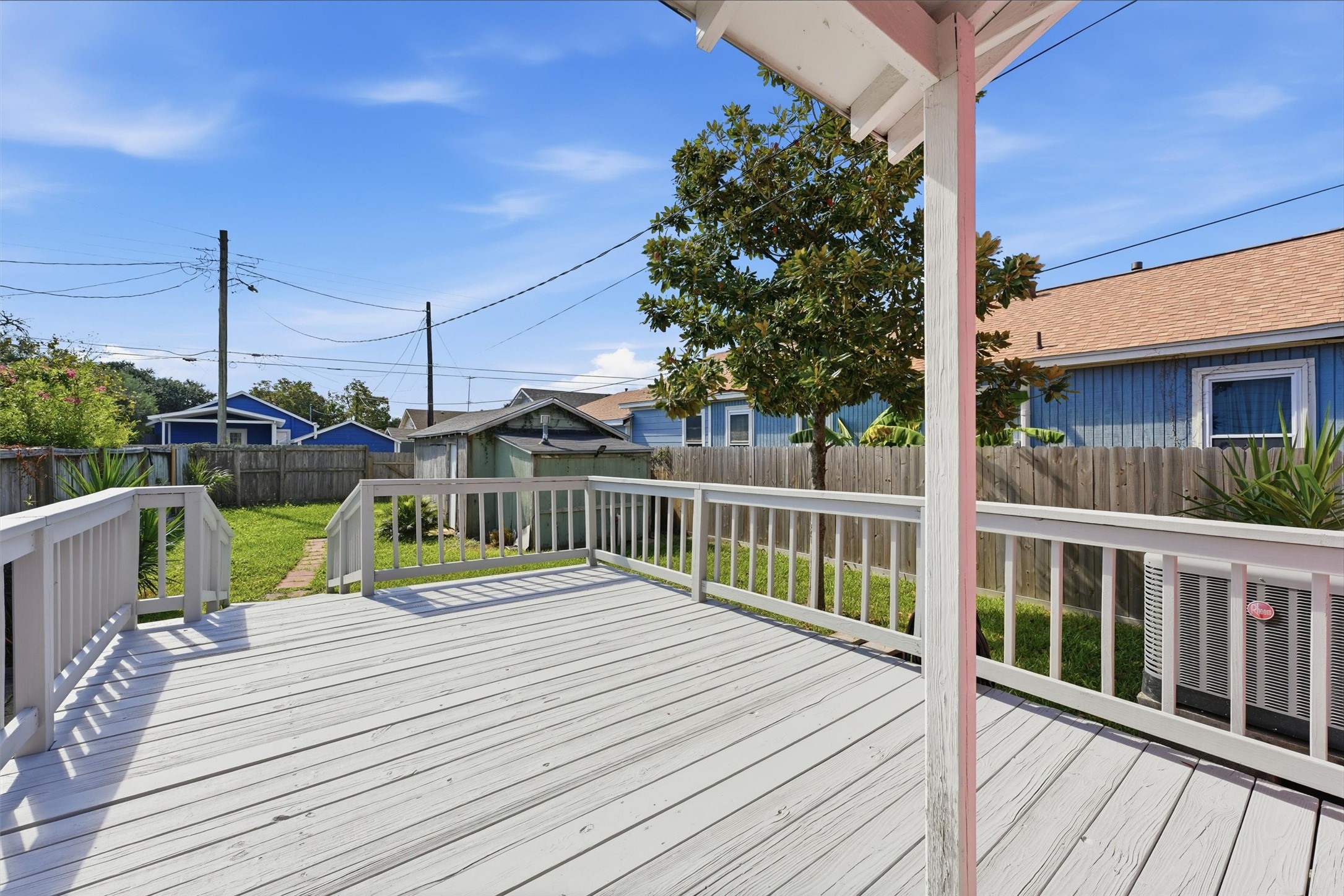 View of back deck not staged.