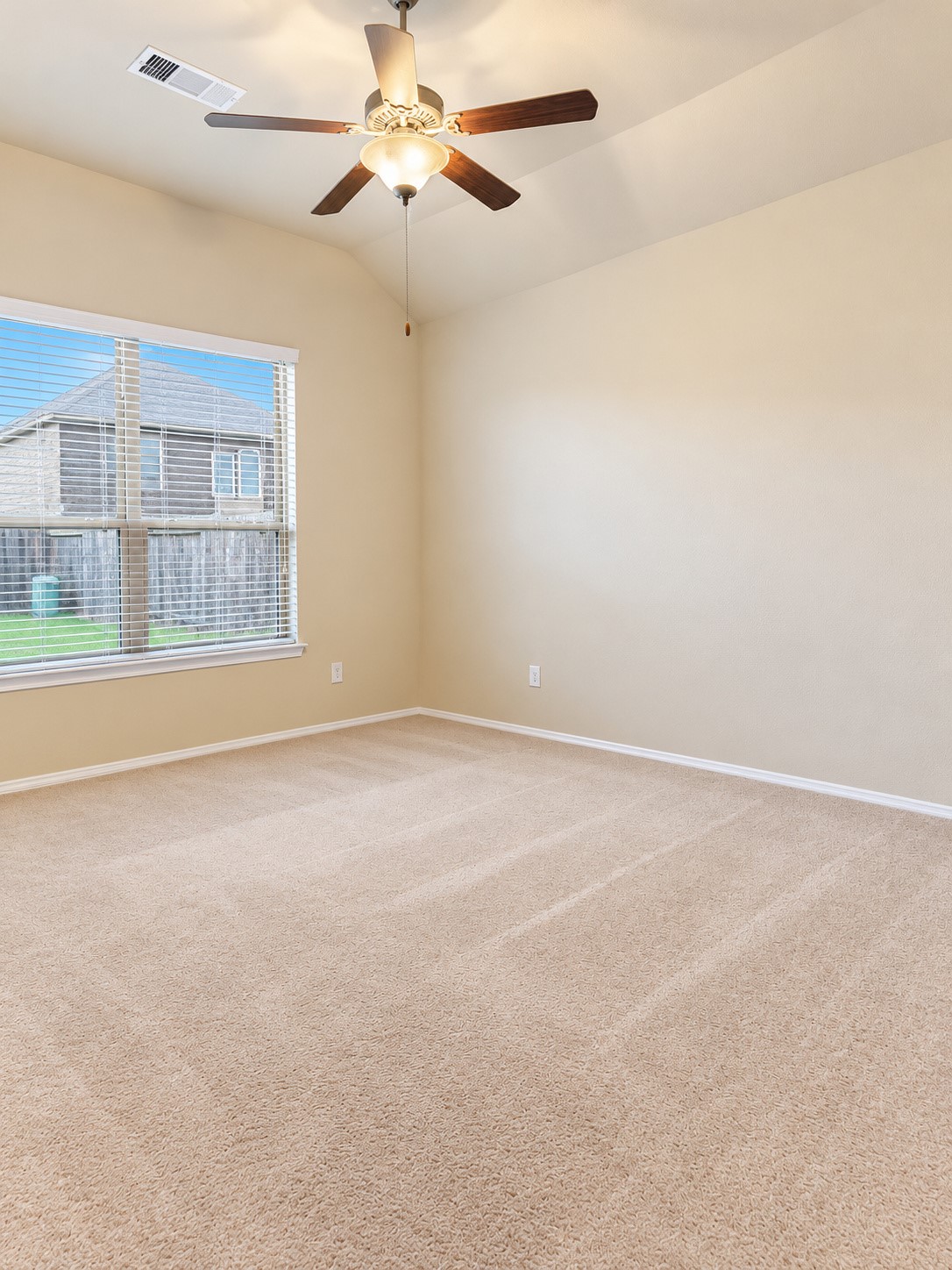 338 Marble Springs Lane, La Marque, TX 77568