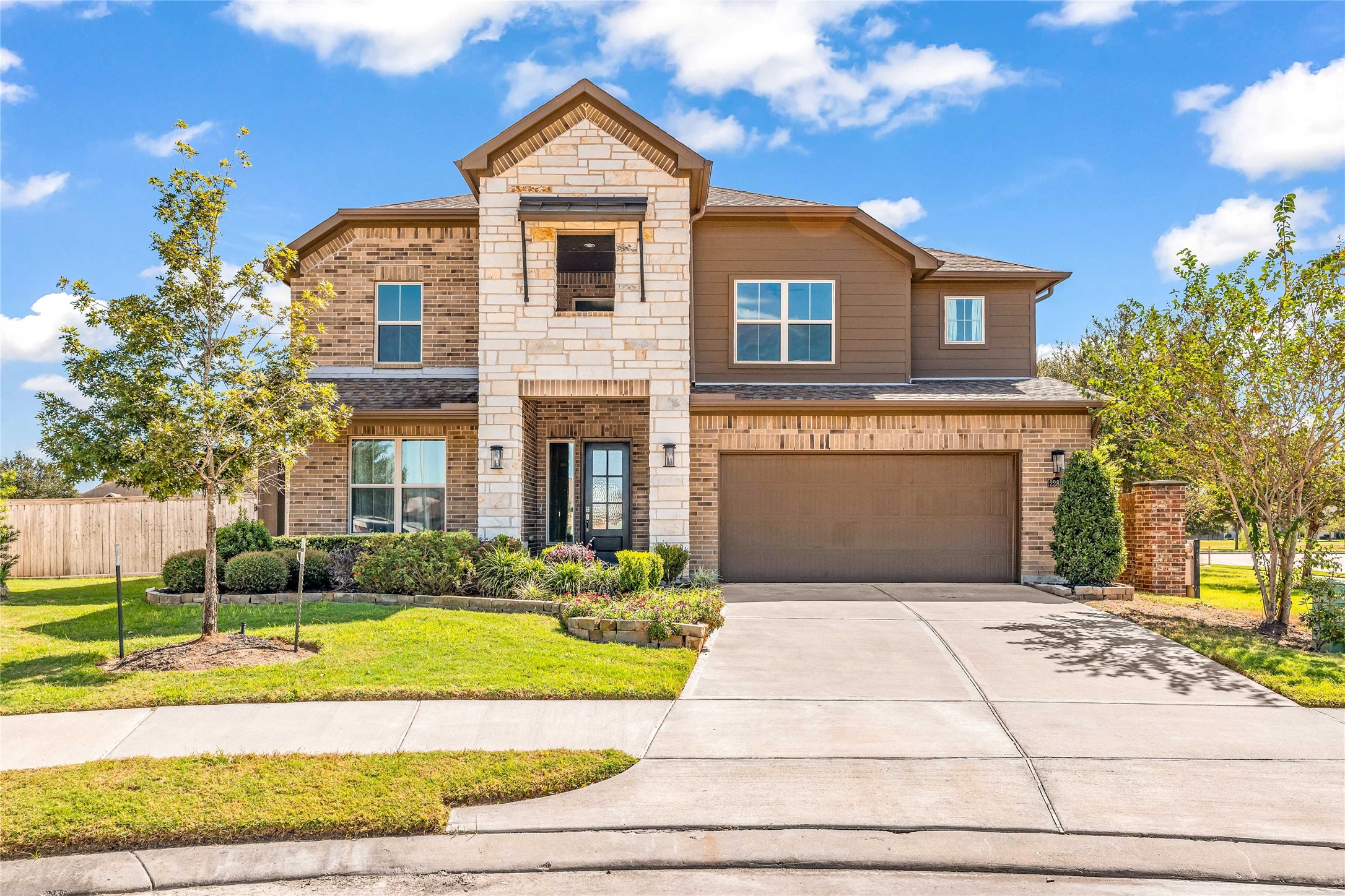 22810 Pearl Glen Drive, Richmond, TX 77469