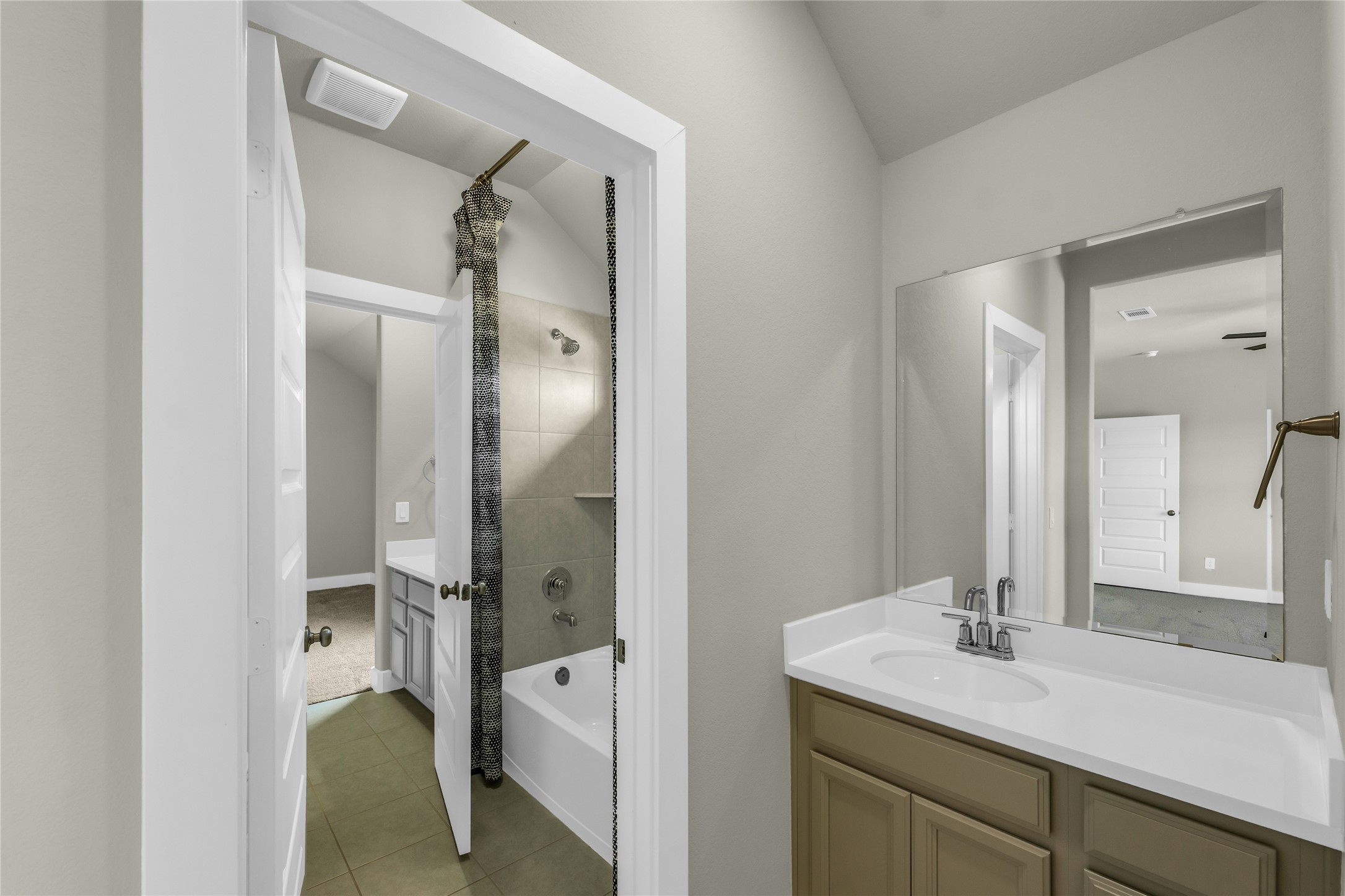 22810 Pearl Glen Drive, Richmond, TX 77469