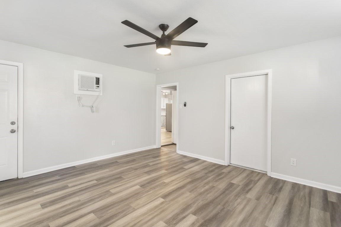 7419 Langley Road, Houston, TX 77016
